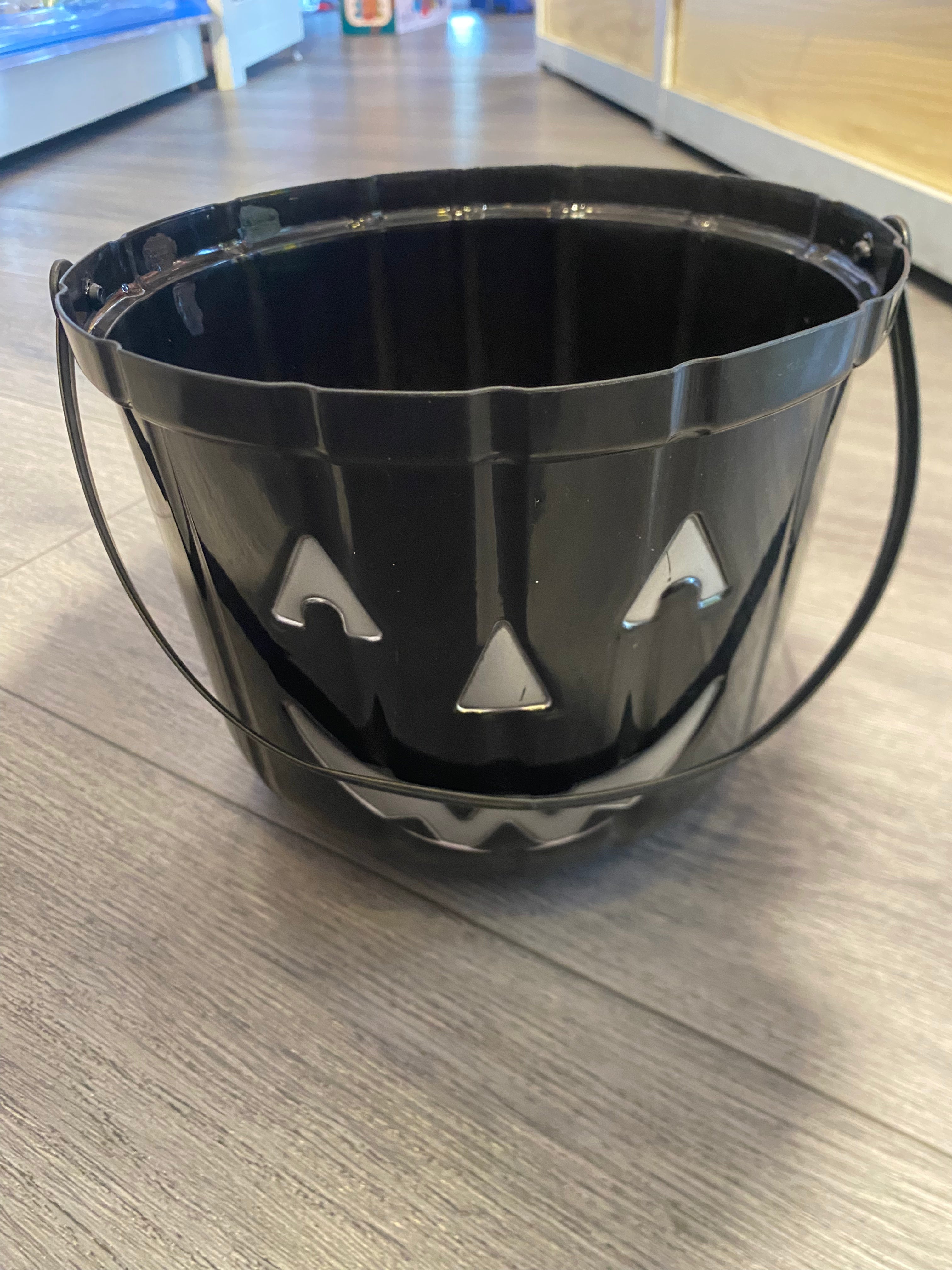 Black Halloween Pumpkin bucket Trick or Treat - Preppy Kids (Grand Bazaar)