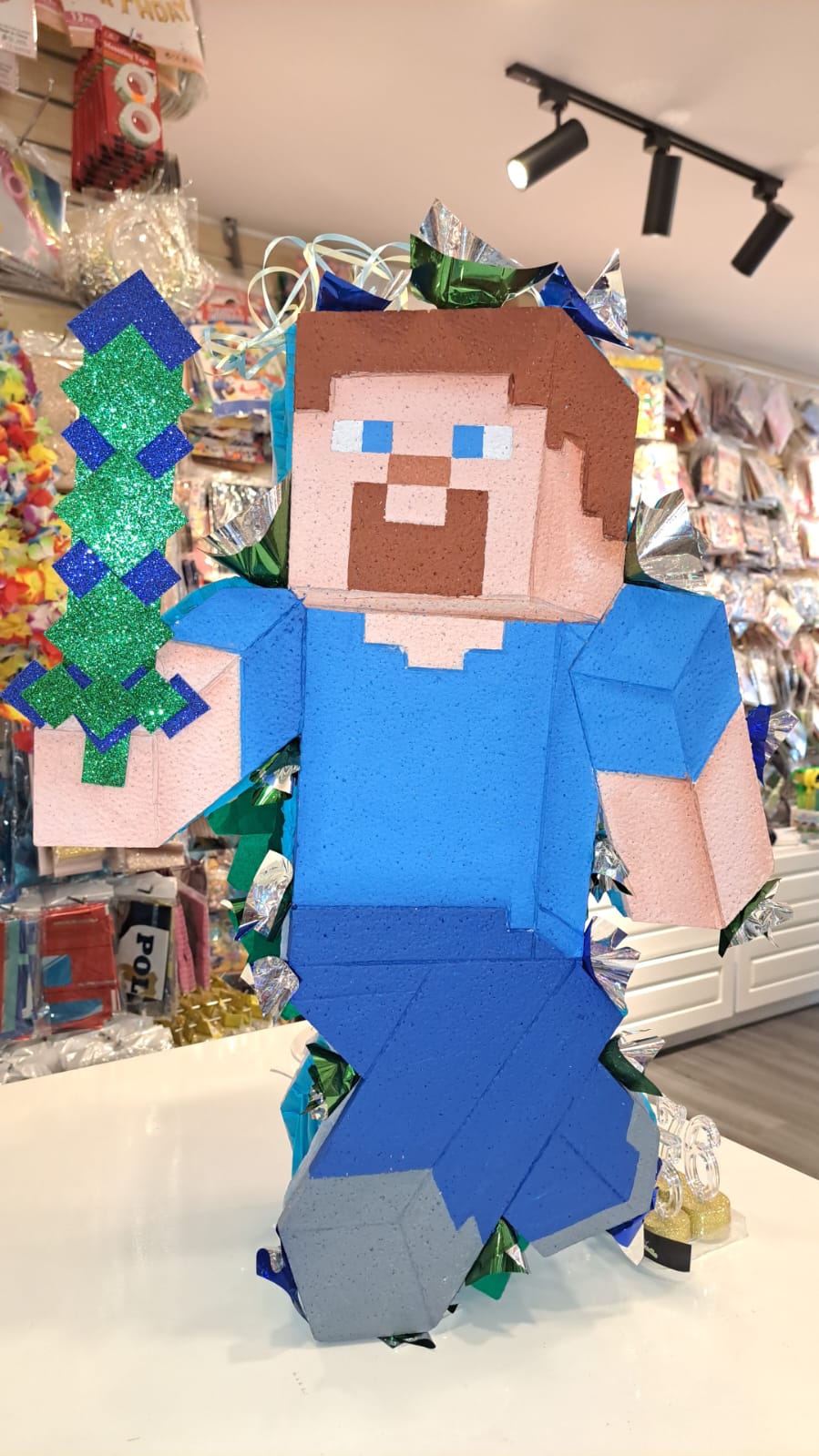 Minecraft Steve Pinata - Preppy Kids (Grand Bazaar)