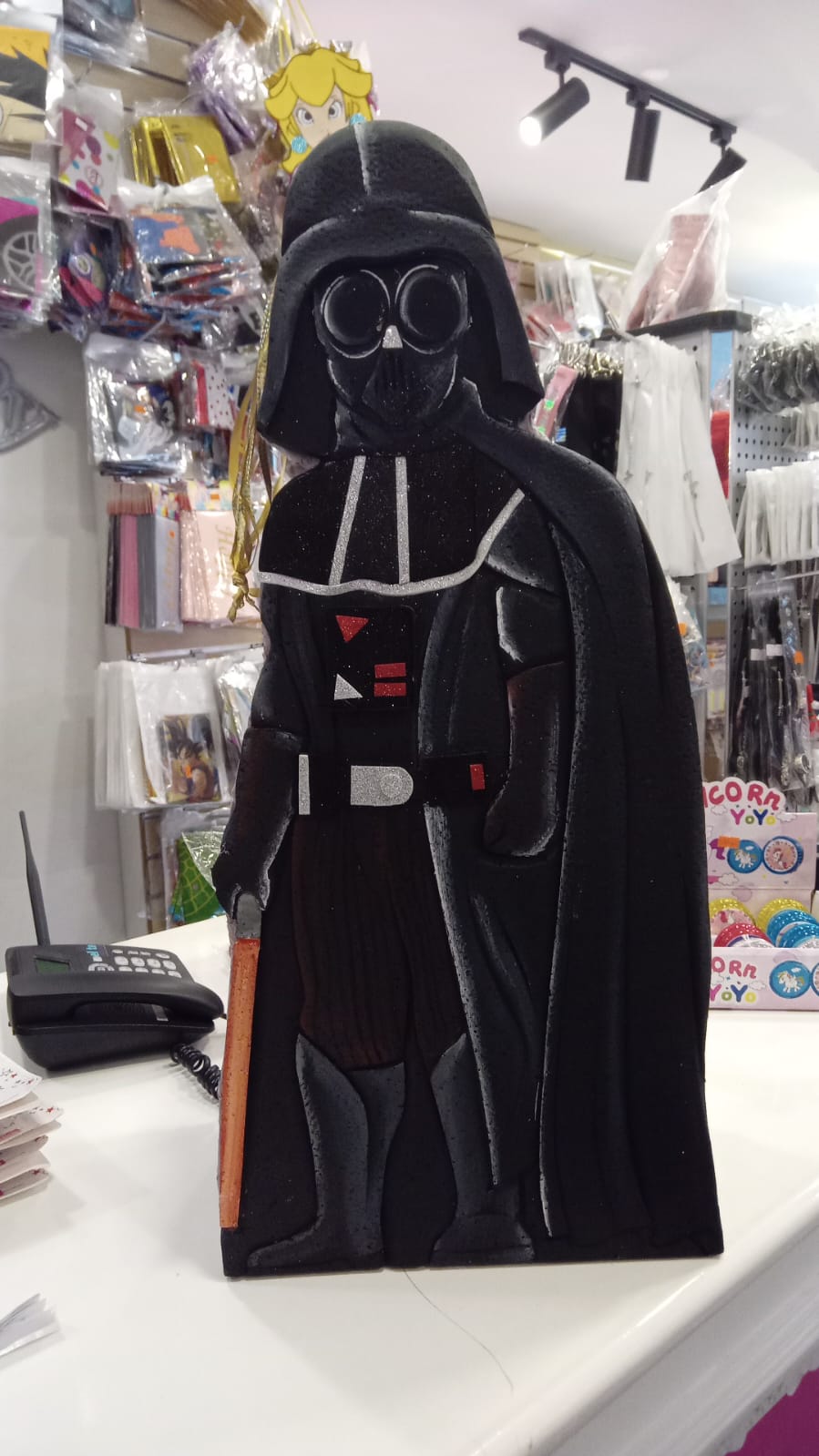 Star Wars Darth Vader Pinata - Preppy Kids (Grand Bazaar)