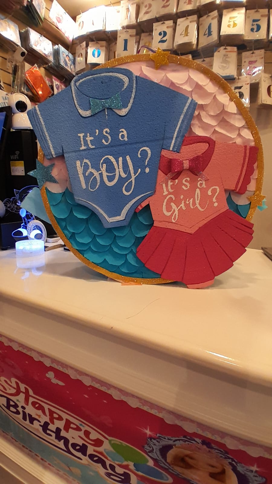 Gender Reveal Pinata - Preppy Kids (Grand Bazaar)