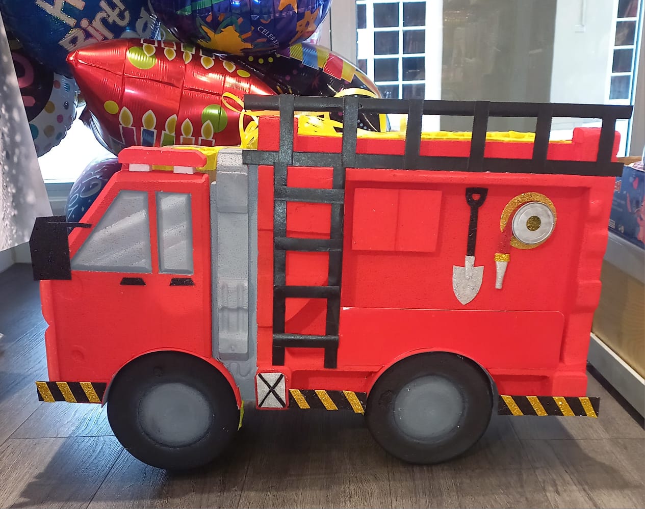Firetruck Pinata - Preppy Kids (Grand Bazaar)