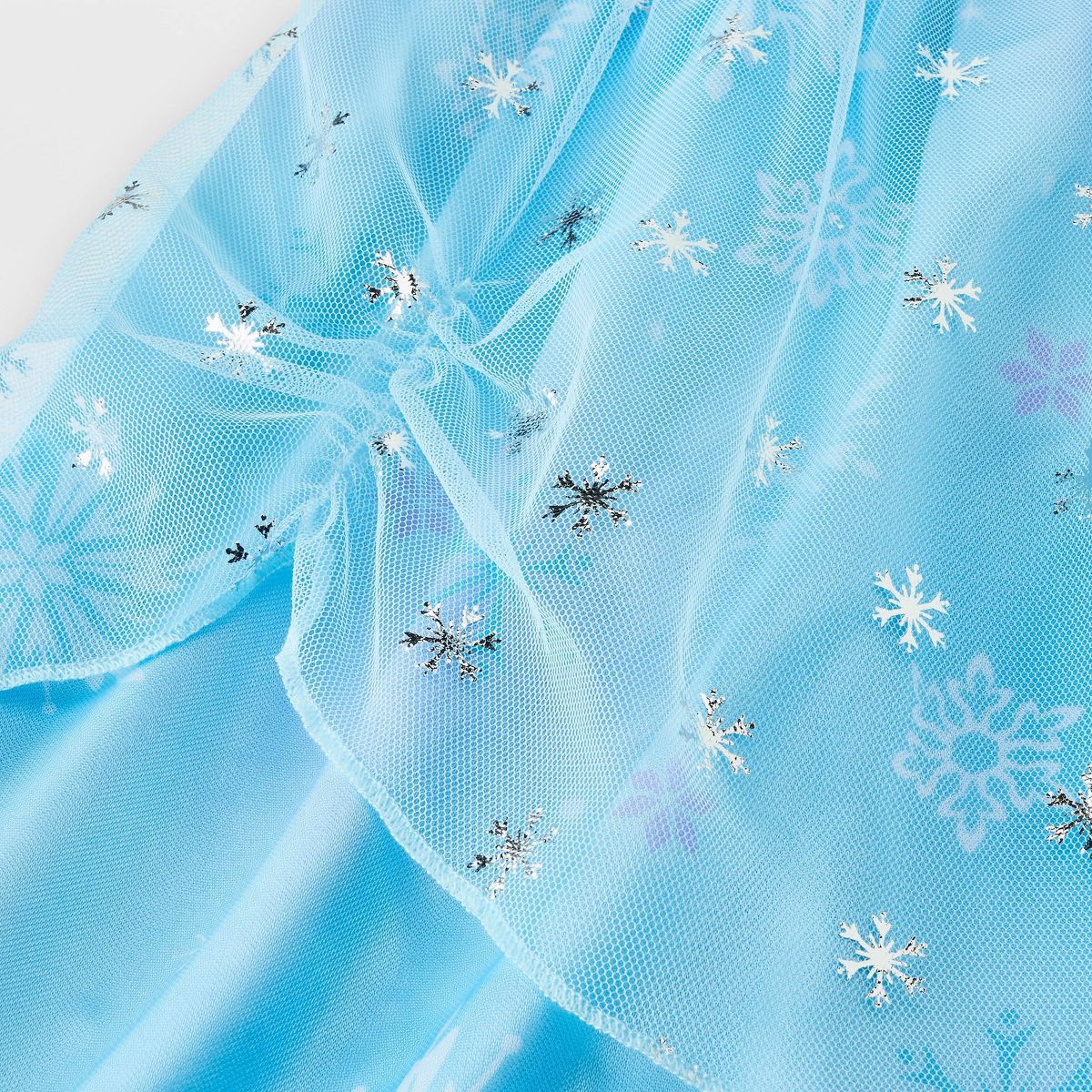 Frozen Elsa nightgown with snowflakes