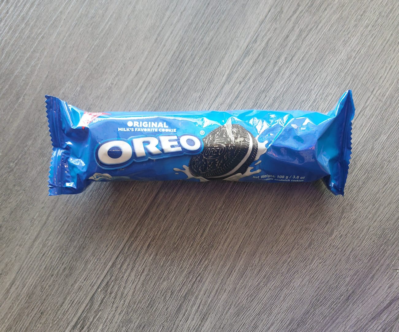 Original Oreo Roll (108g) snack biscuit