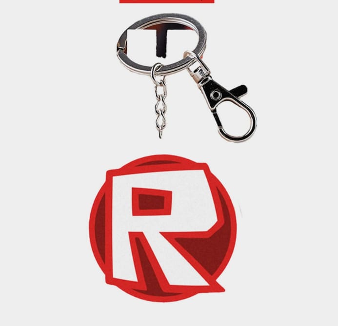 Roblox "R" Keychain