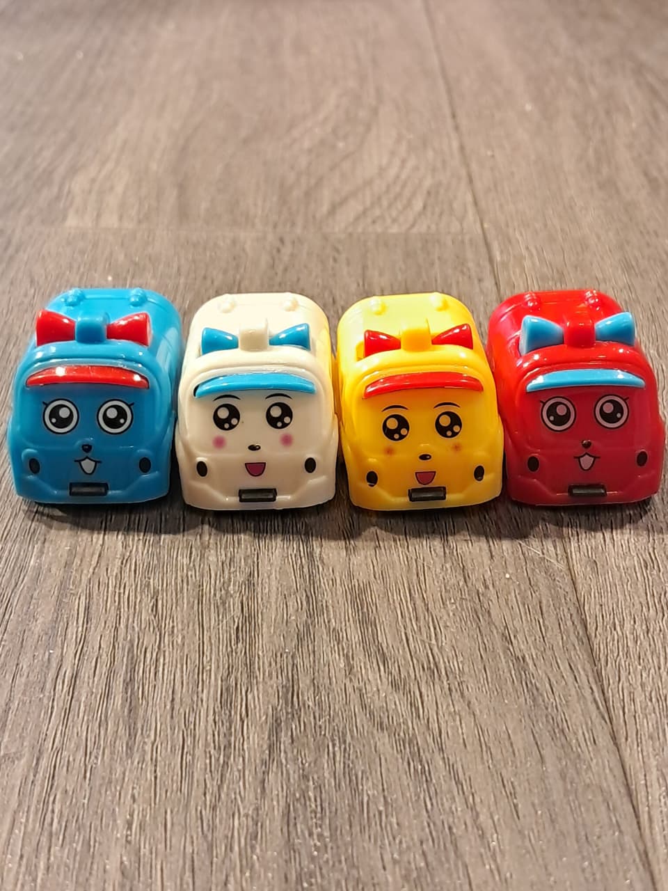 Bus Party Favor Toy (Pack of 4)