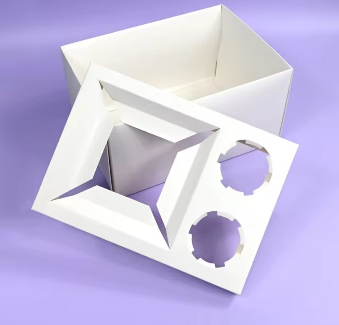 Cupcake / Cake box - Preppy Kids (Grand Bazaar)