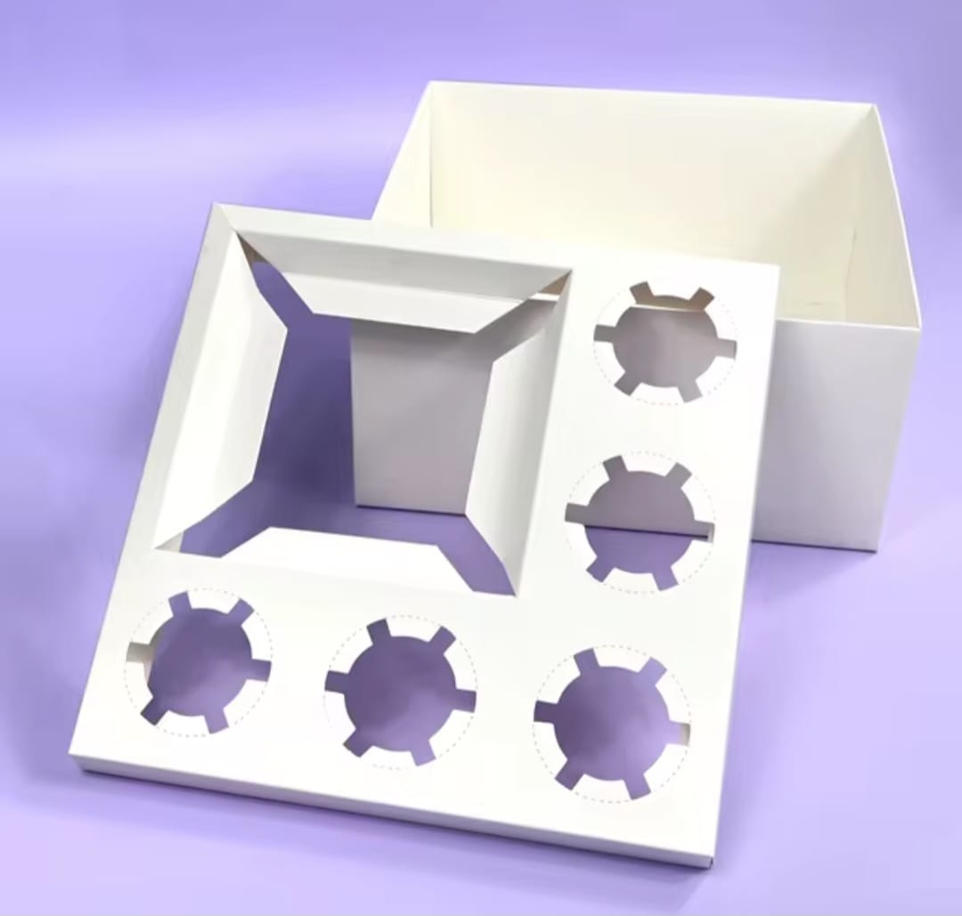 Cupcake / Cake box - Preppy Kids (Grand Bazaar)