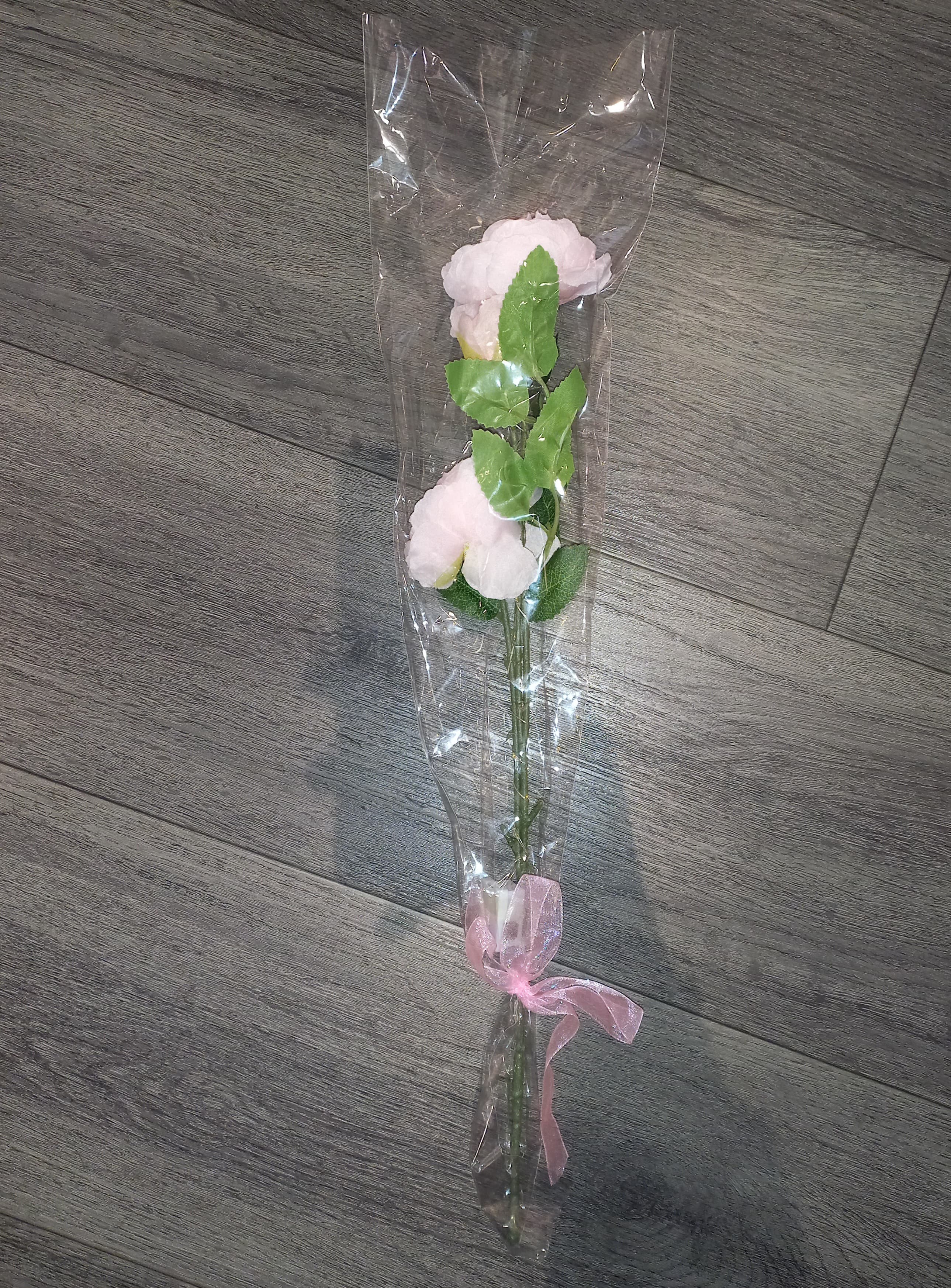 Faux LED Light Up Rose - Preppy Kids (Grand Bazaar)