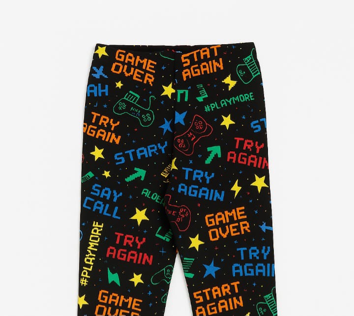 "Gamers Never Sleep" 2pc Pyjamas Set