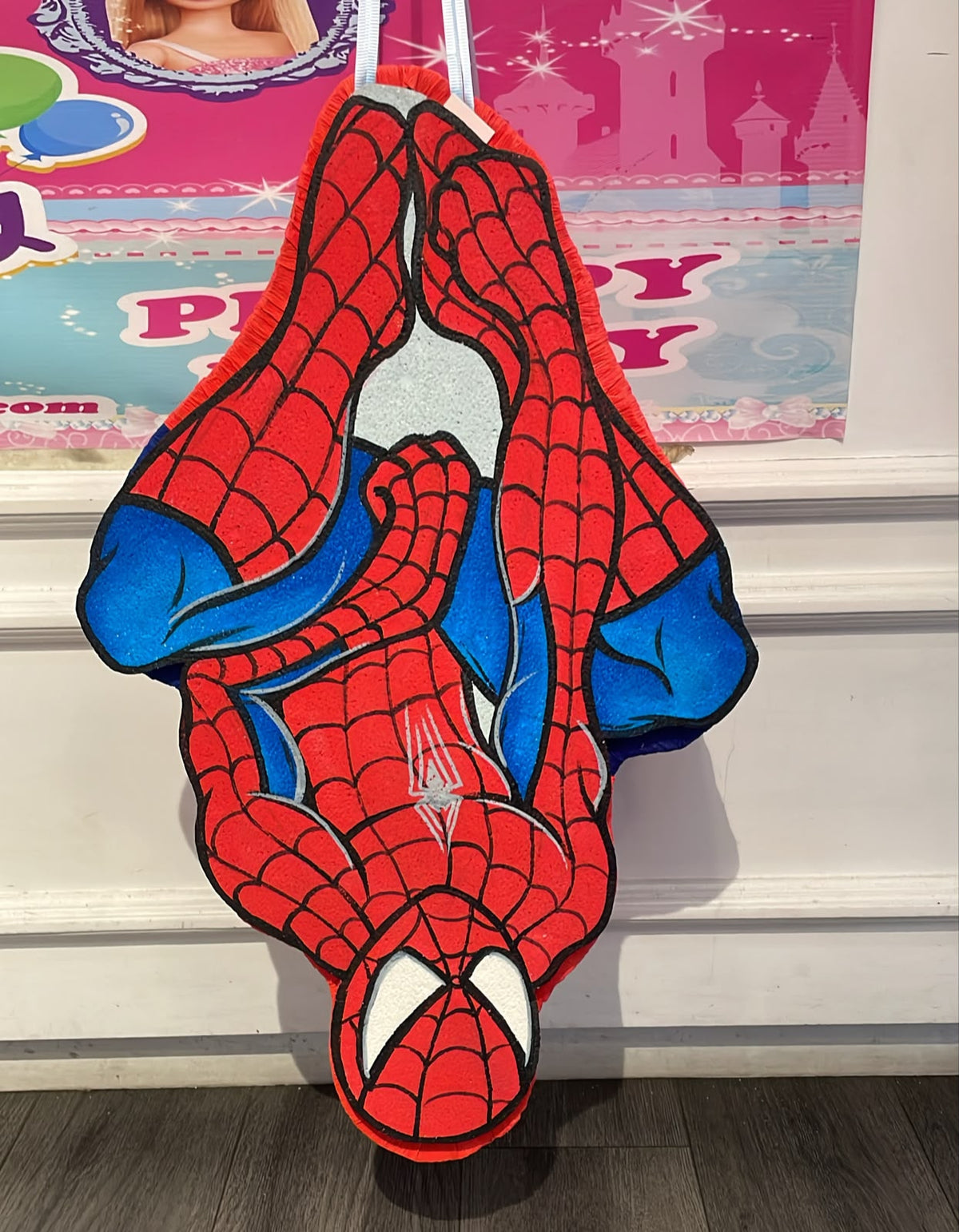 Spiderman Pinata Party 2