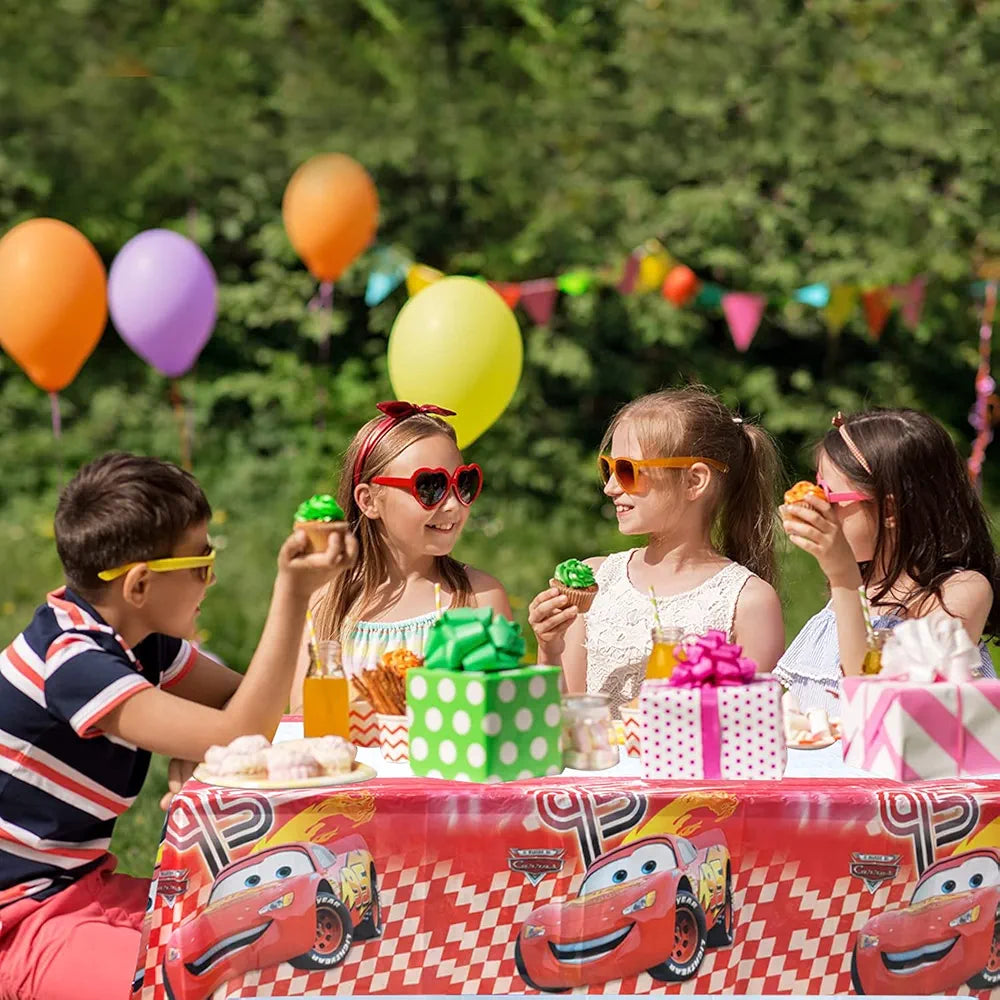 Cars Lightning Mc Queen Tablecloth