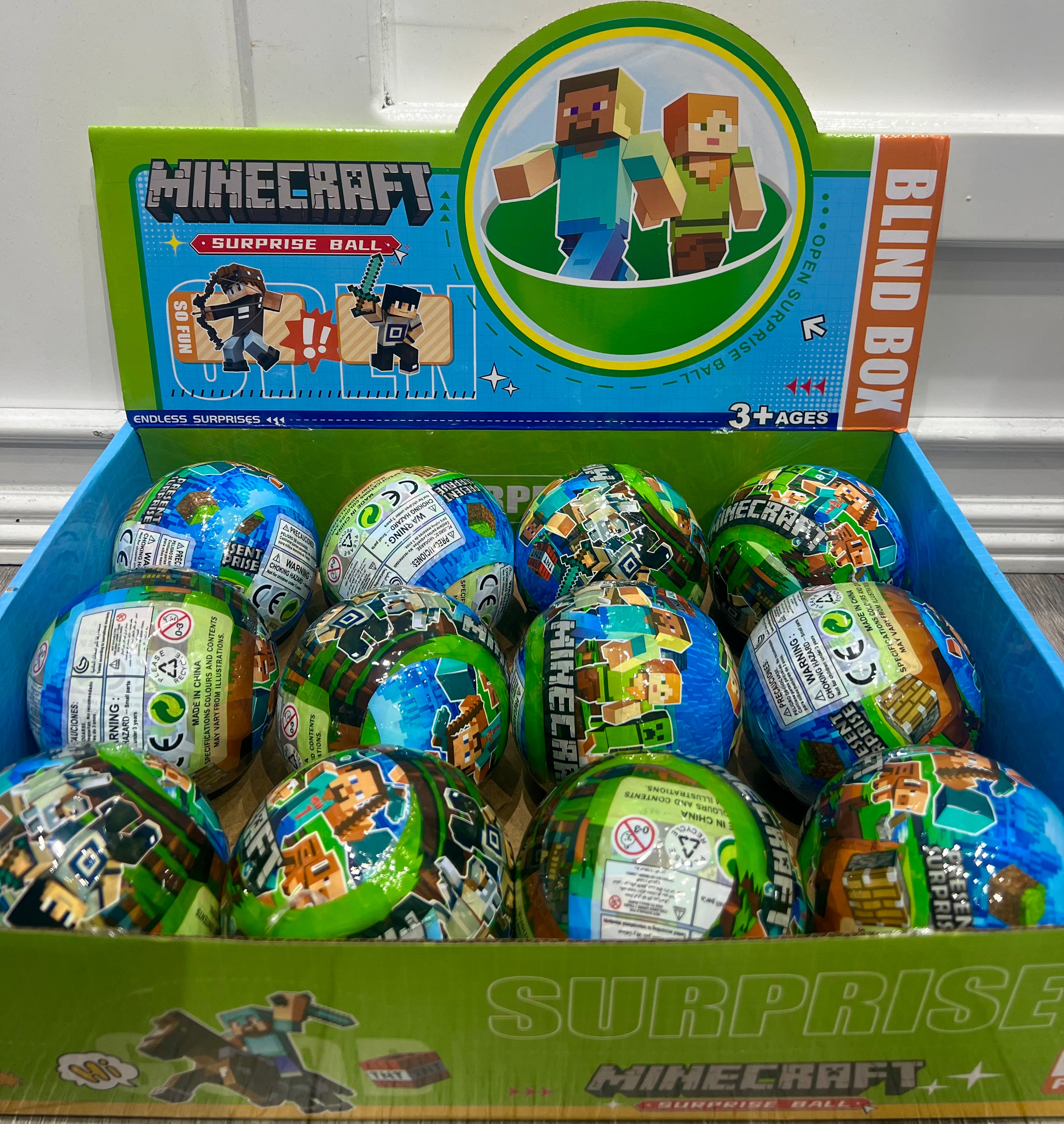 Minecraft Surprise Ball