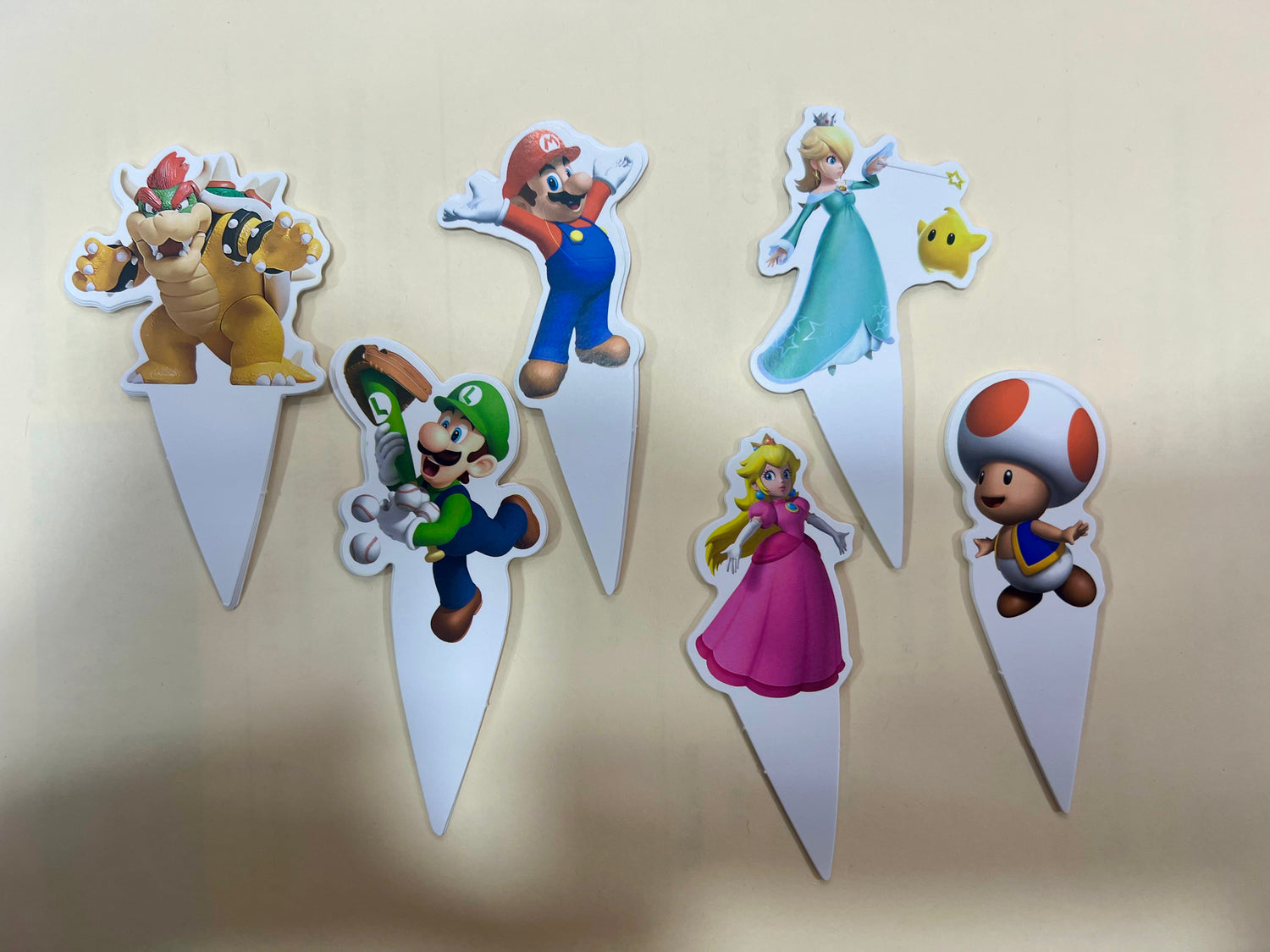 Super Mario and crew cupcake toppers 24pcs