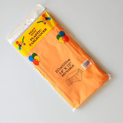 Plain disposable tablecloth