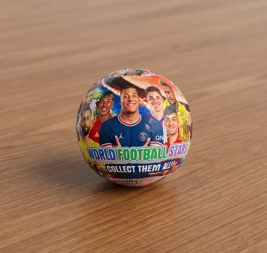 World Football stars mini surprise ball