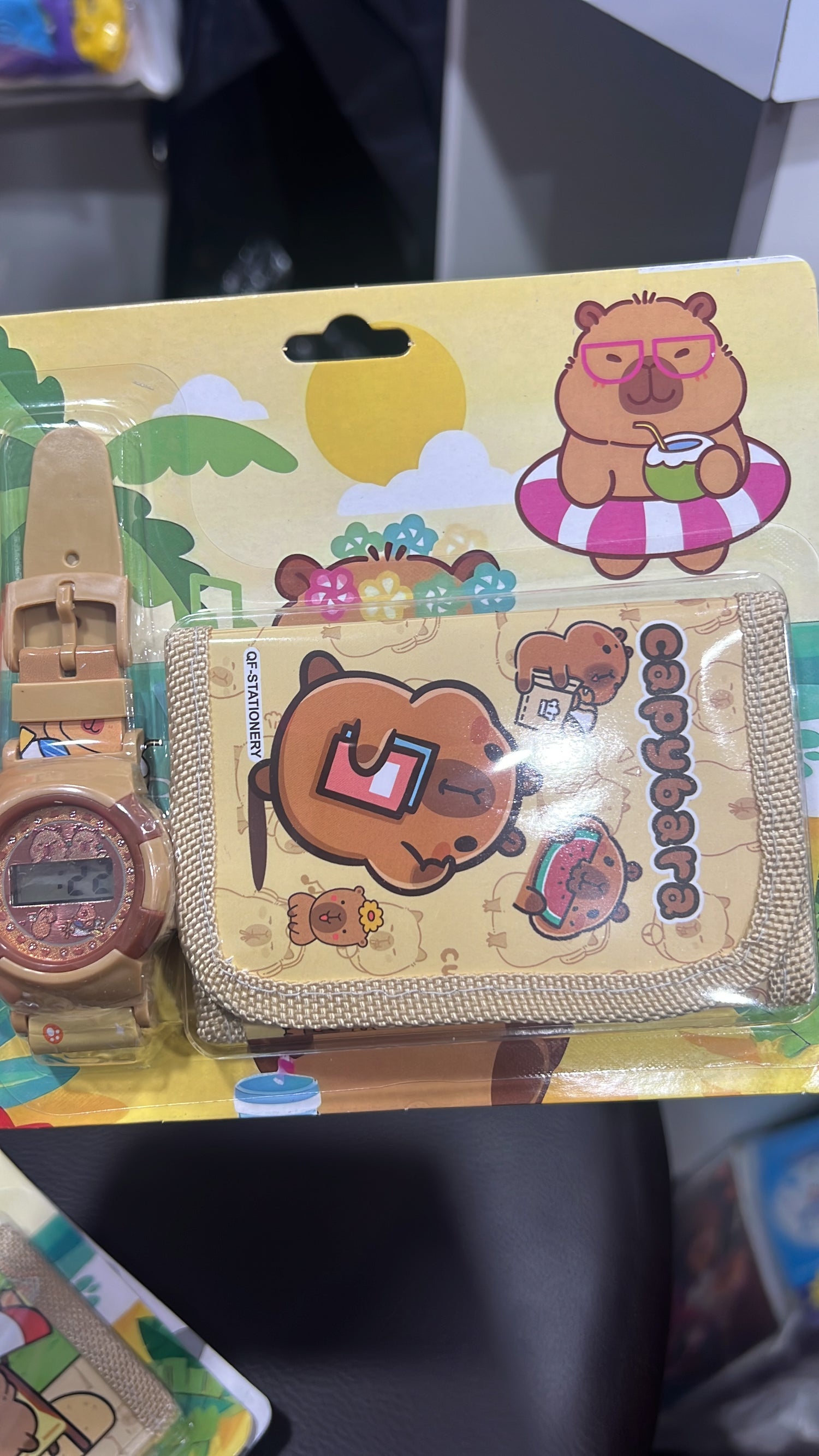 Capybara Wallet and Watch Set 