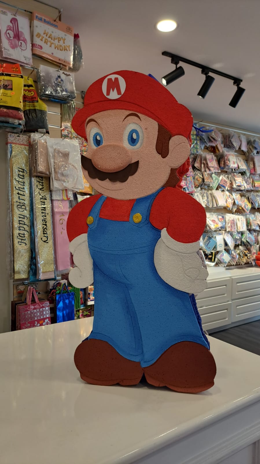 Mario  Pinata