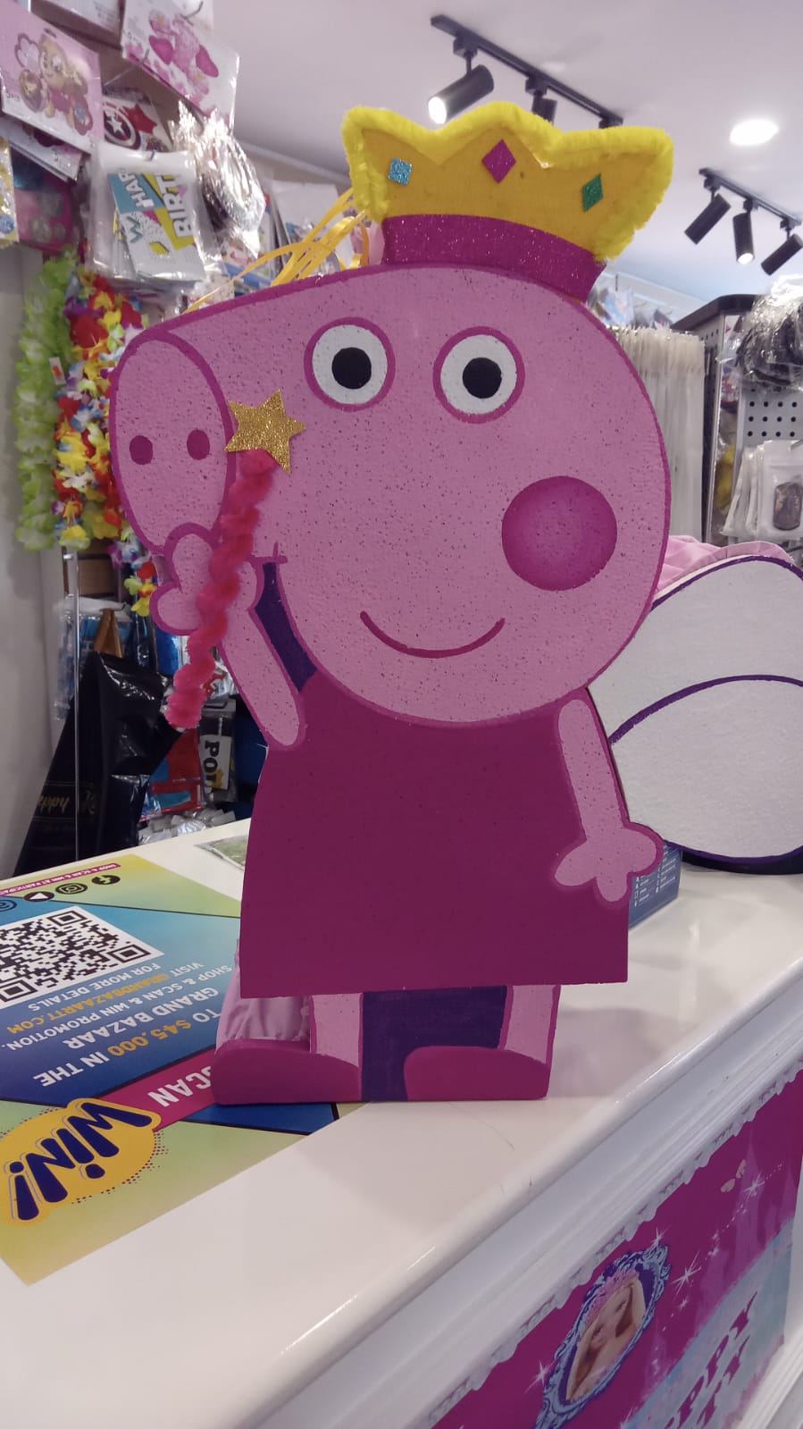 Peppa Pig Pinata 