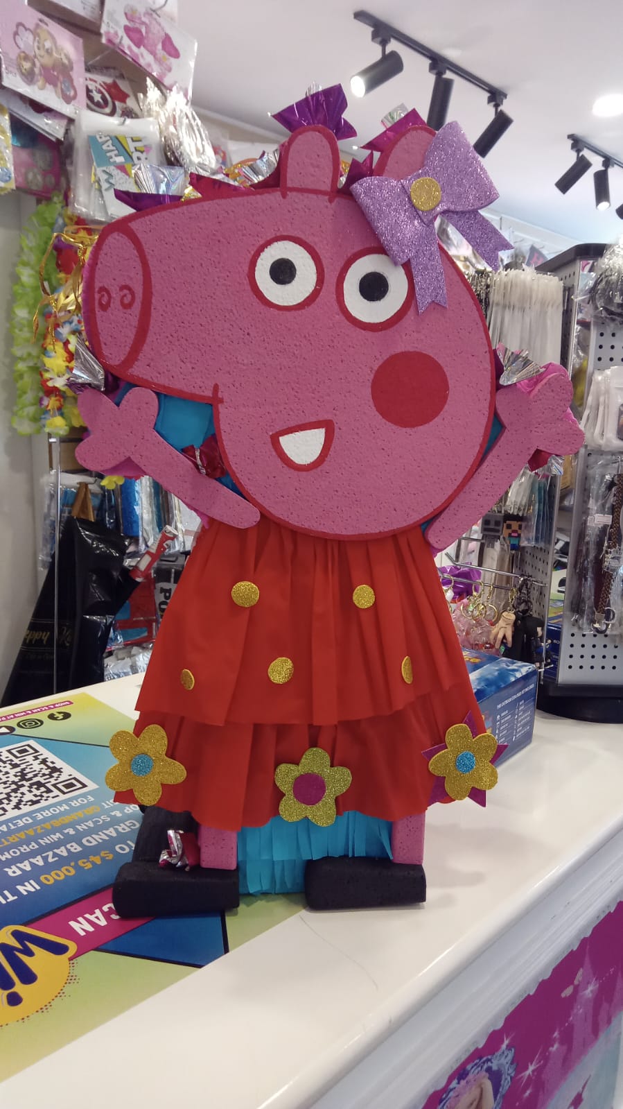 Peppa Pig Pinata 