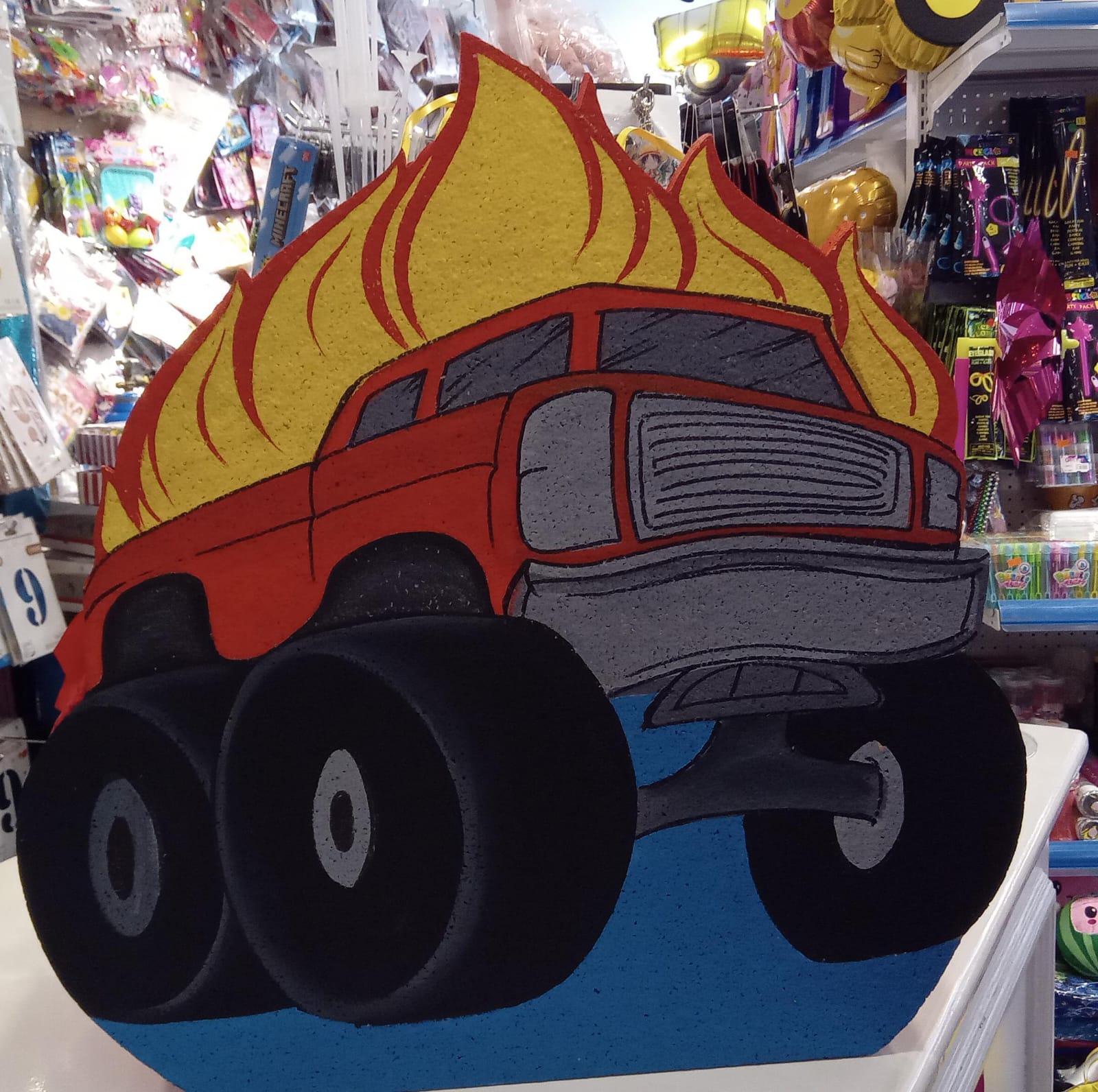 Hot Wheels Pinata 