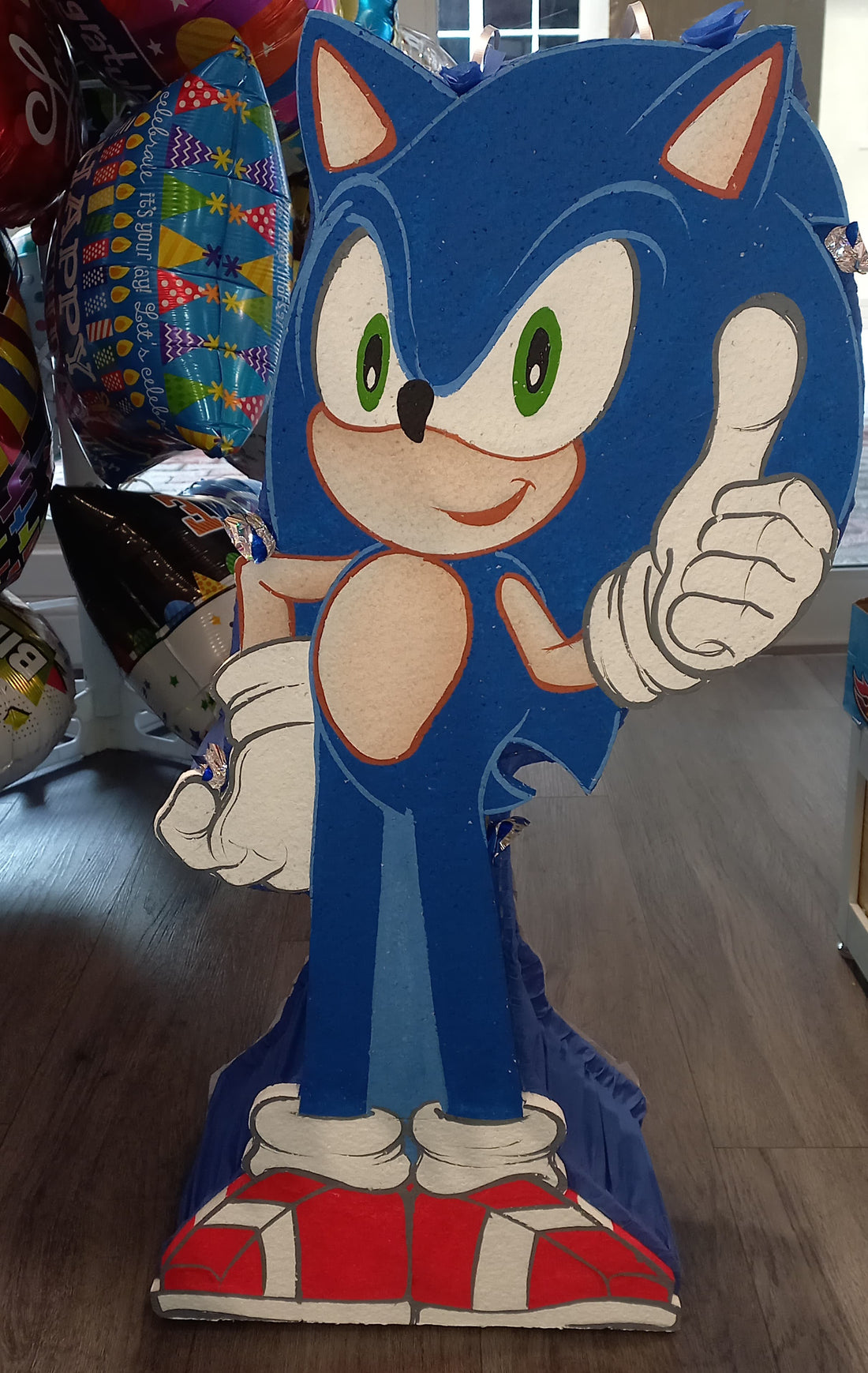 Sonic  Pinata - Preppy Kids (Grand Bazaar)