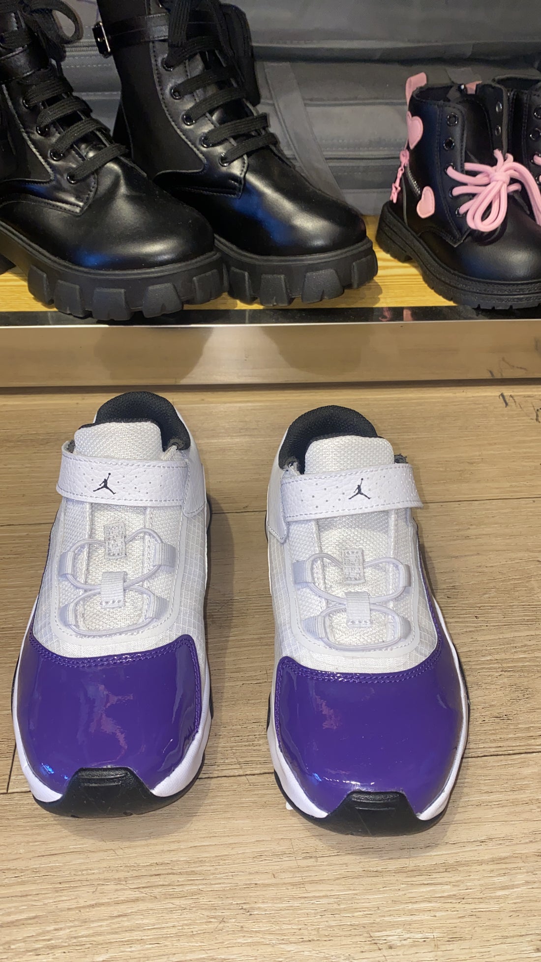 Nike Jordan Sneakers Size US 1y
