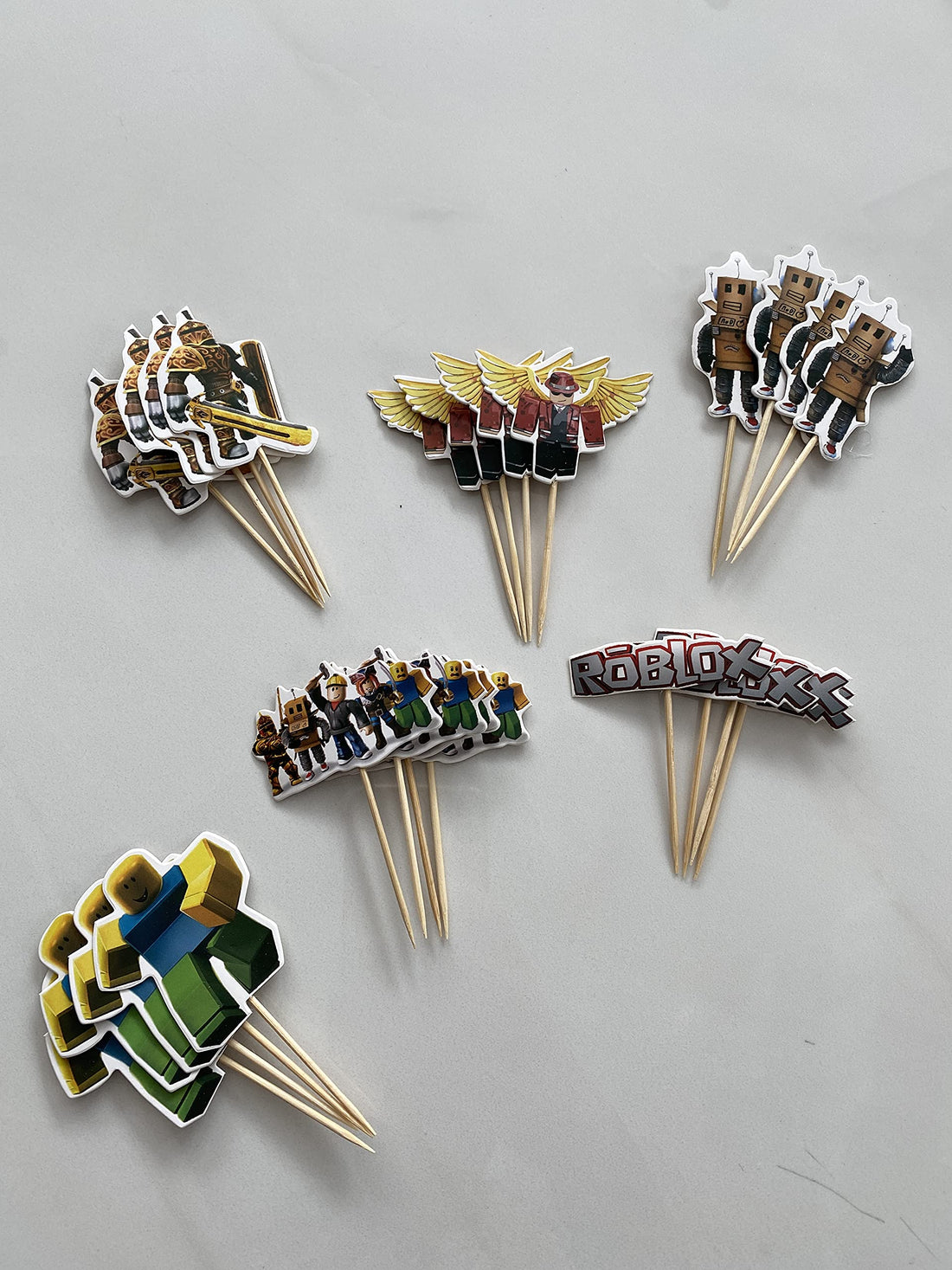 Roblox themed cupcake toppers 24pcs