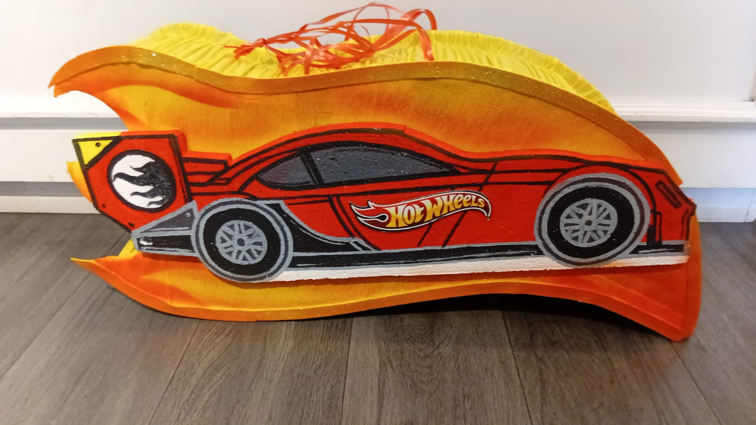 Hot wheels yellow flame piñata