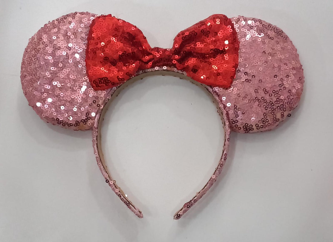 Minnie Mouse Ears headband 