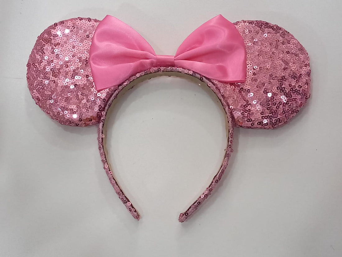 Minnie Mouse Ears headband 