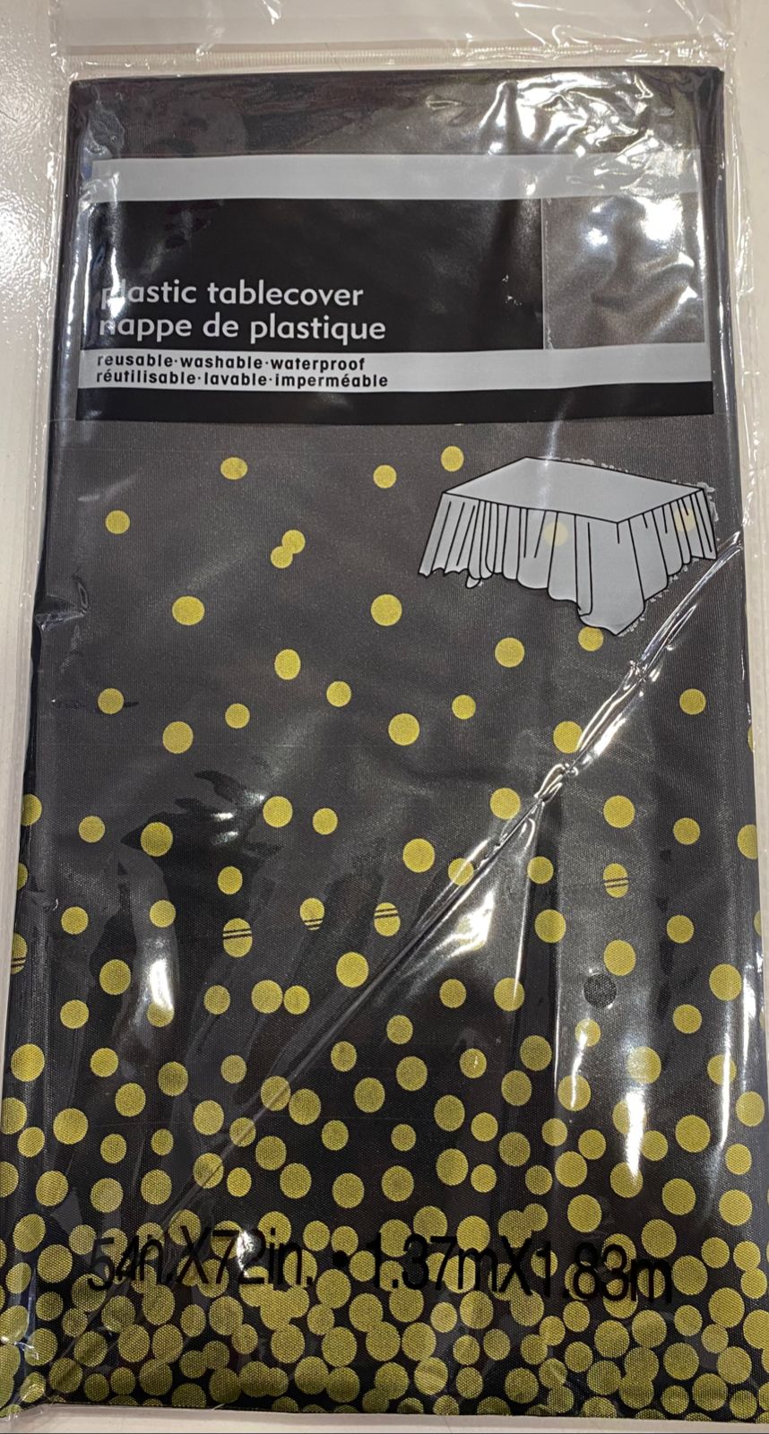 Black and gold plastic tablecover - Preppy Kids (Grand Bazaar)