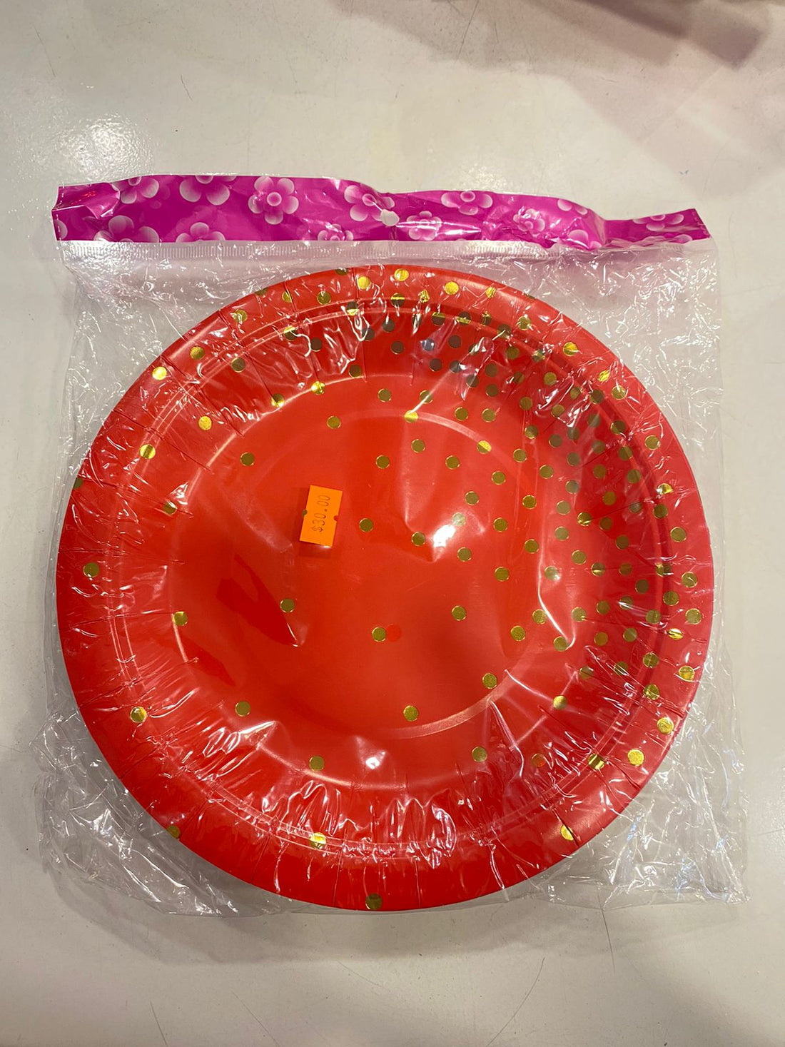 9" Red and gold party plates - Preppy Kids (Grand Bazaar)
