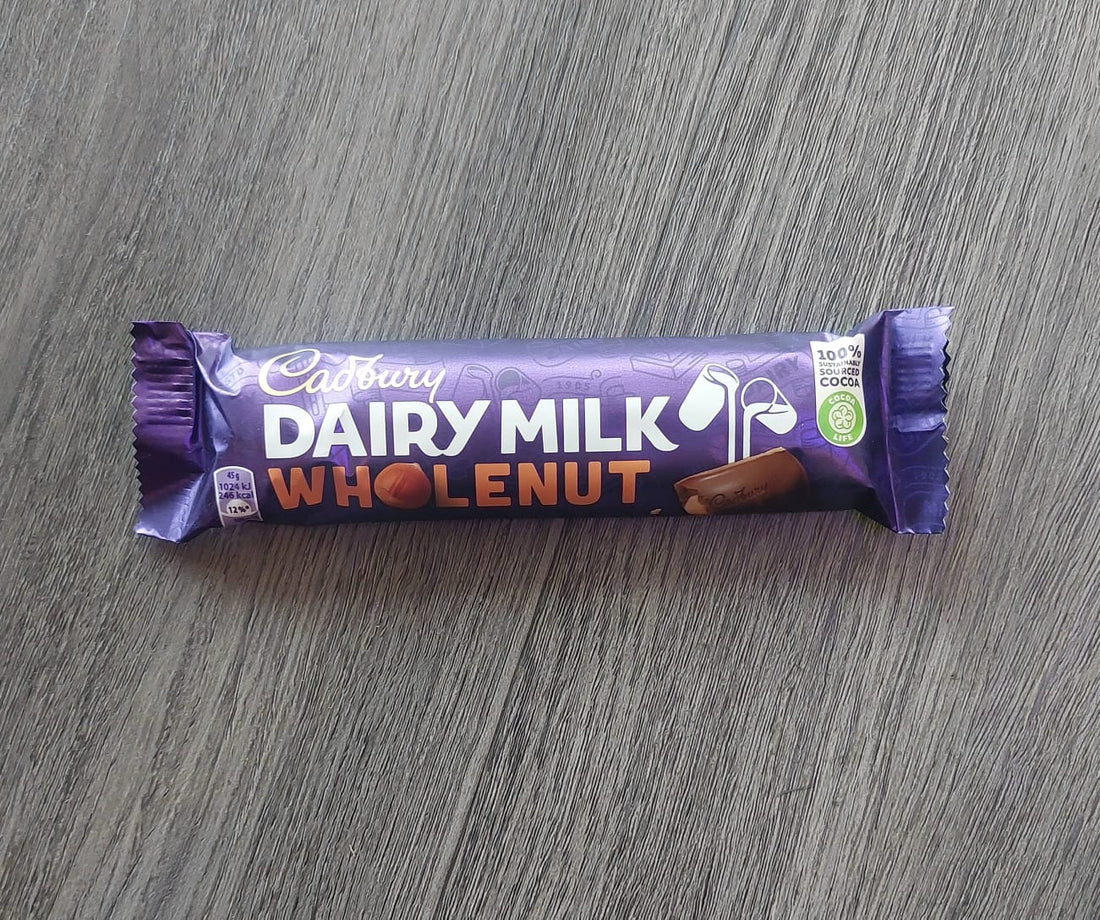 Cadbury Wholenut chocolate (45g) dairy milk
