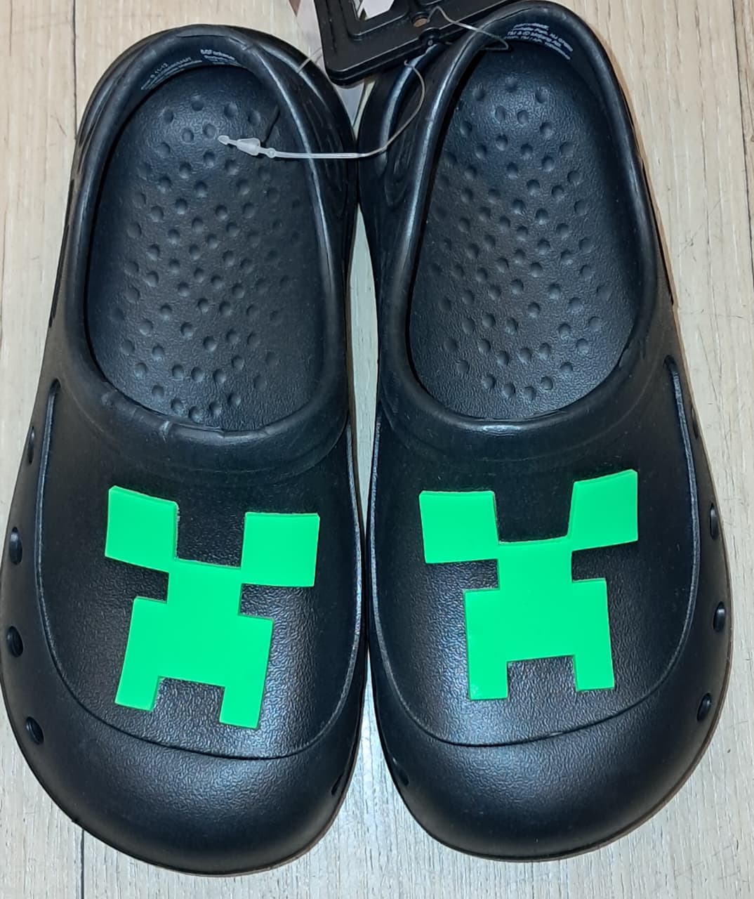 Minecraft Creeper Croc Slippers