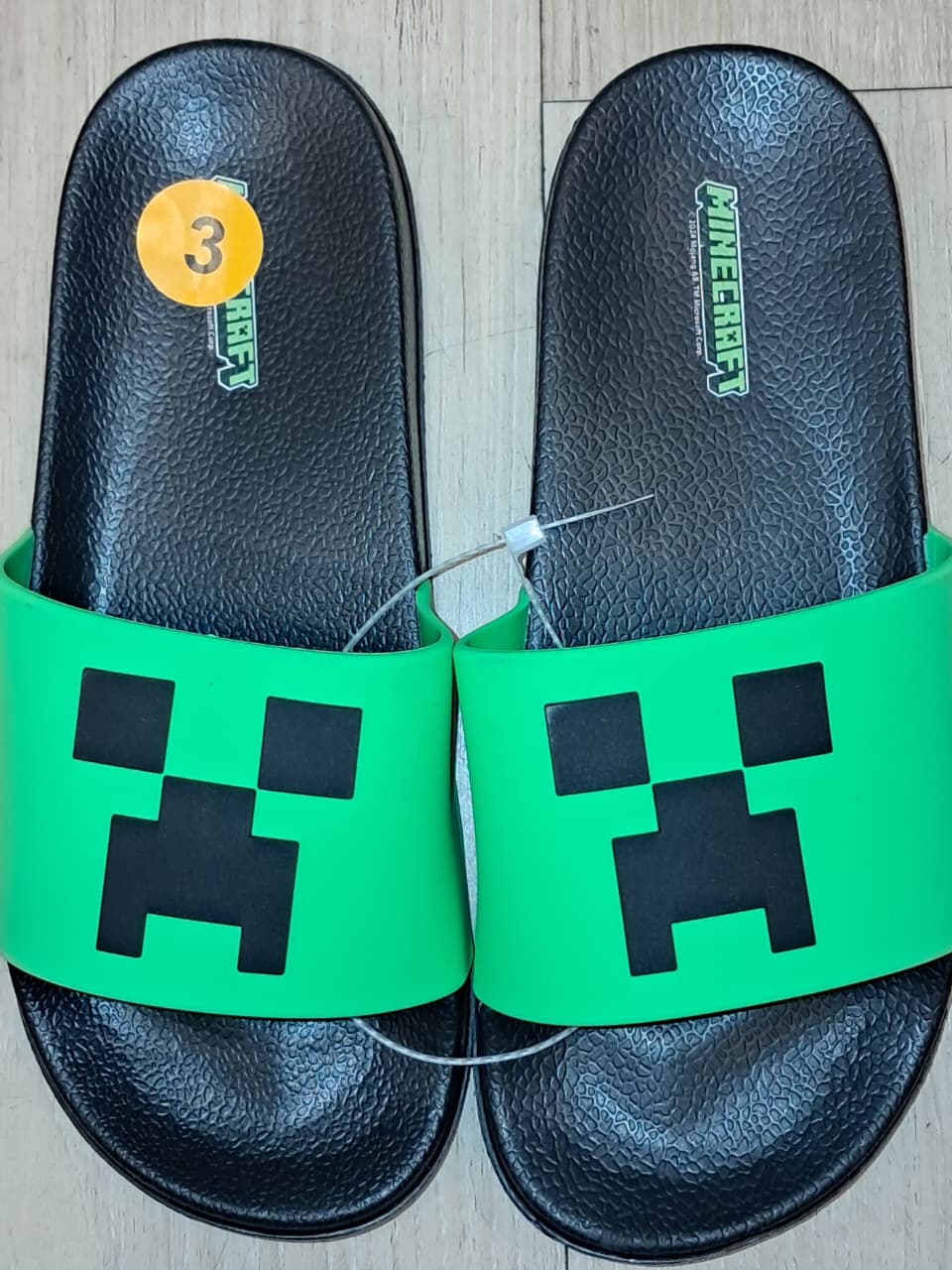 Minecraft Creeper Slippers