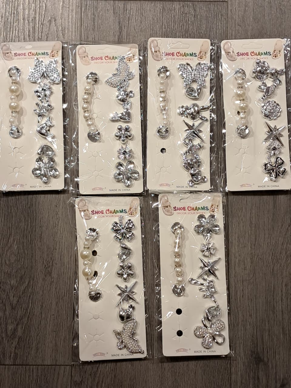 Silver Pearls Stylish Decorative Croc Charm Set (7PCS)