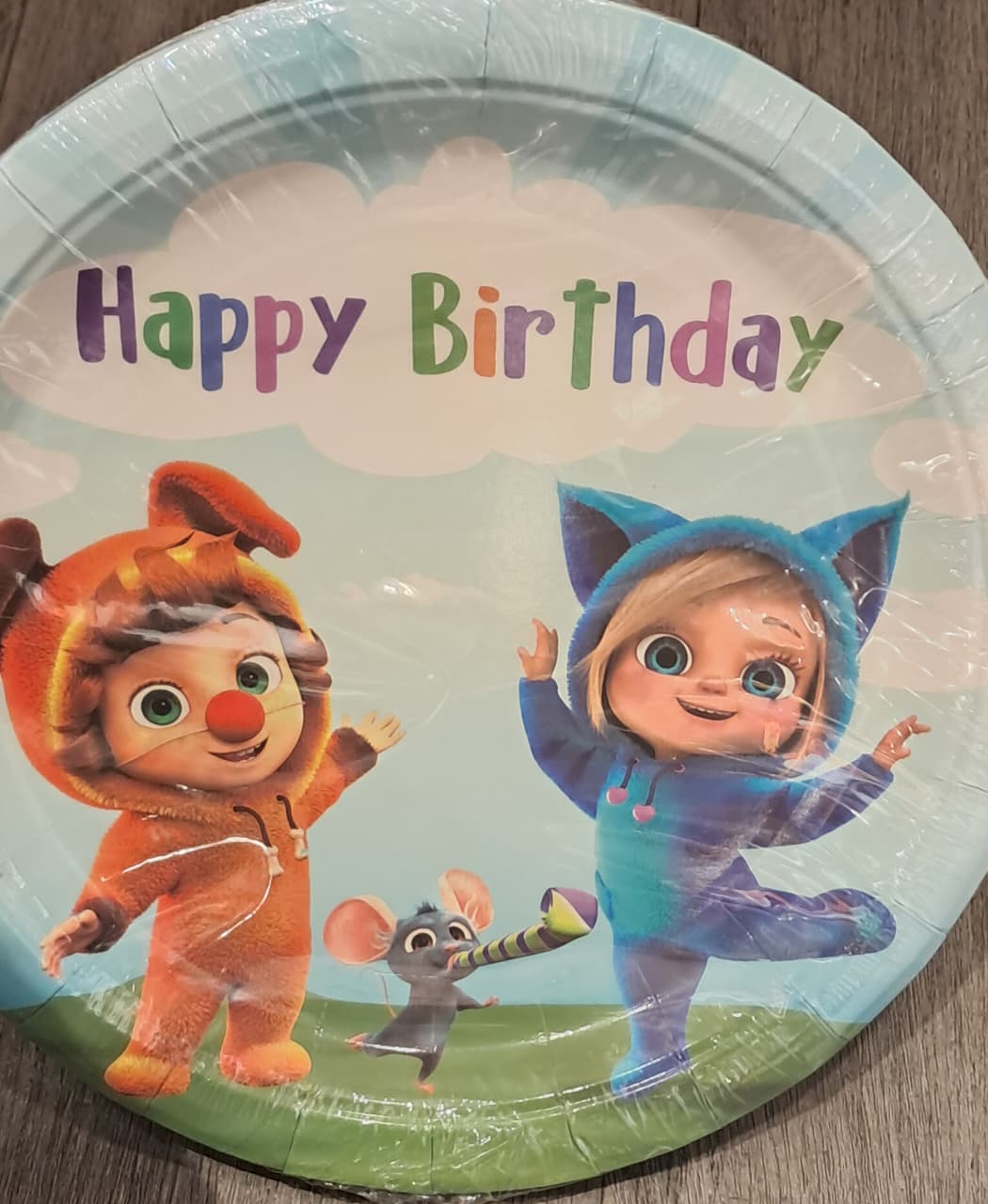 Dave and Ava Party Plates 9inch (16 PCS)