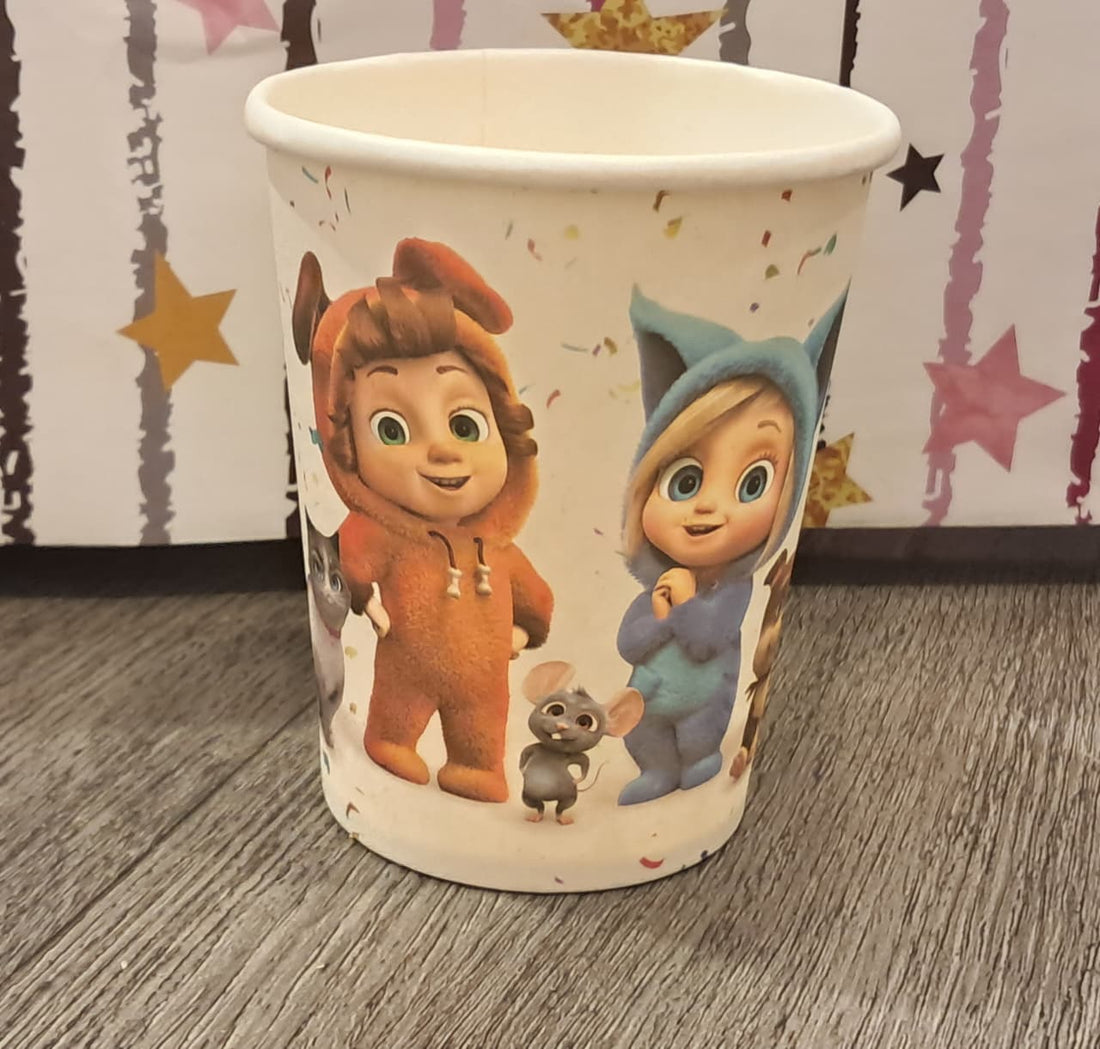 Dave and Ava Party Cups (16 PCS)