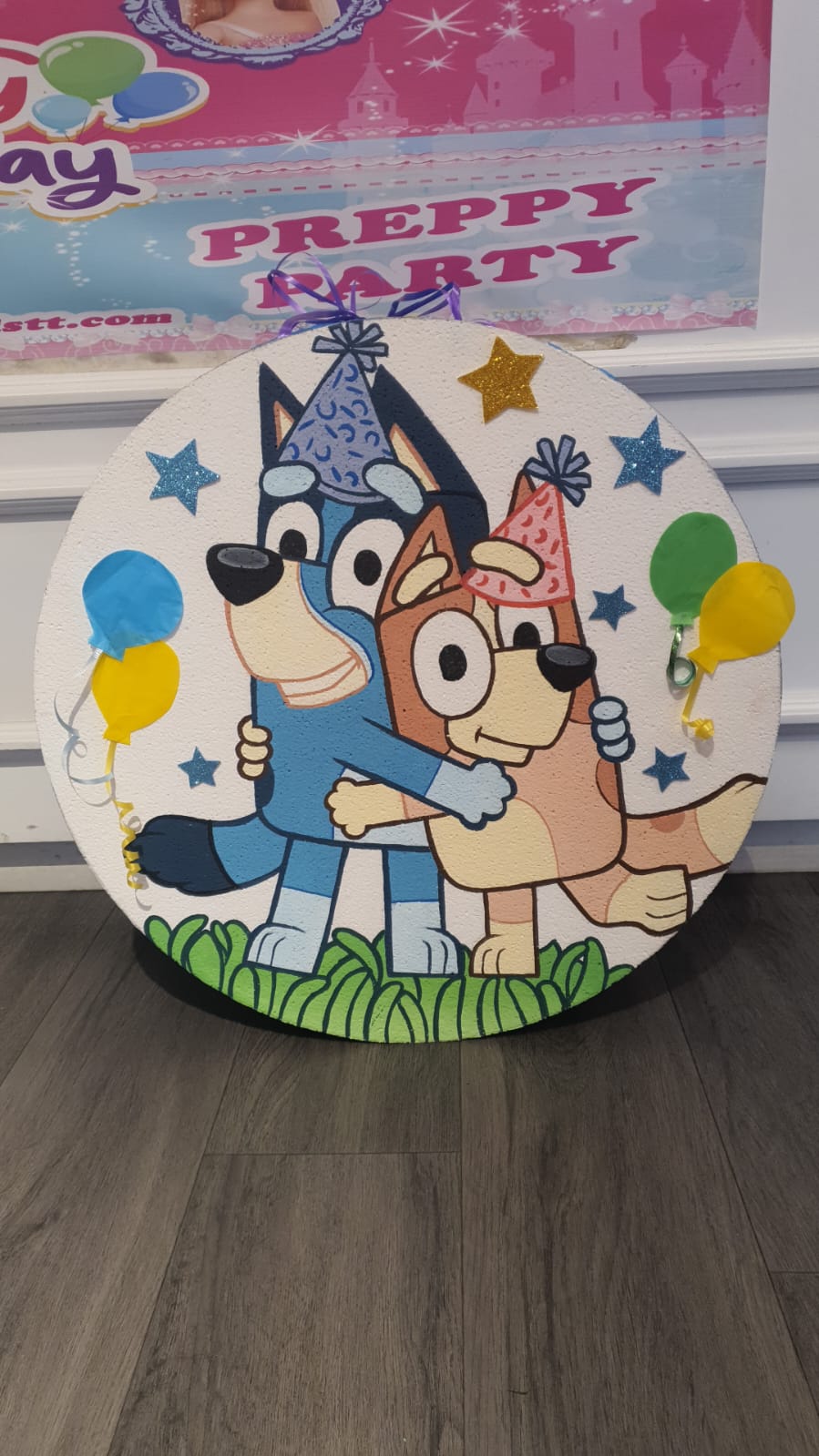 Bluey and Bingo Circle Pinata
