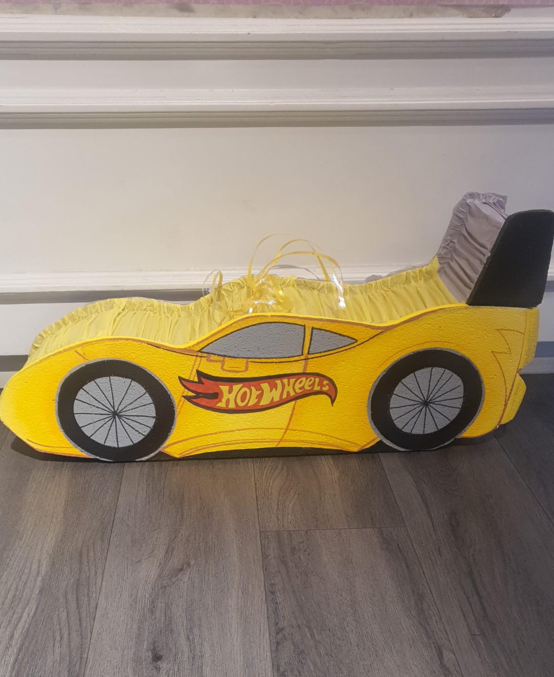 Hotwheels Yellow Pinata