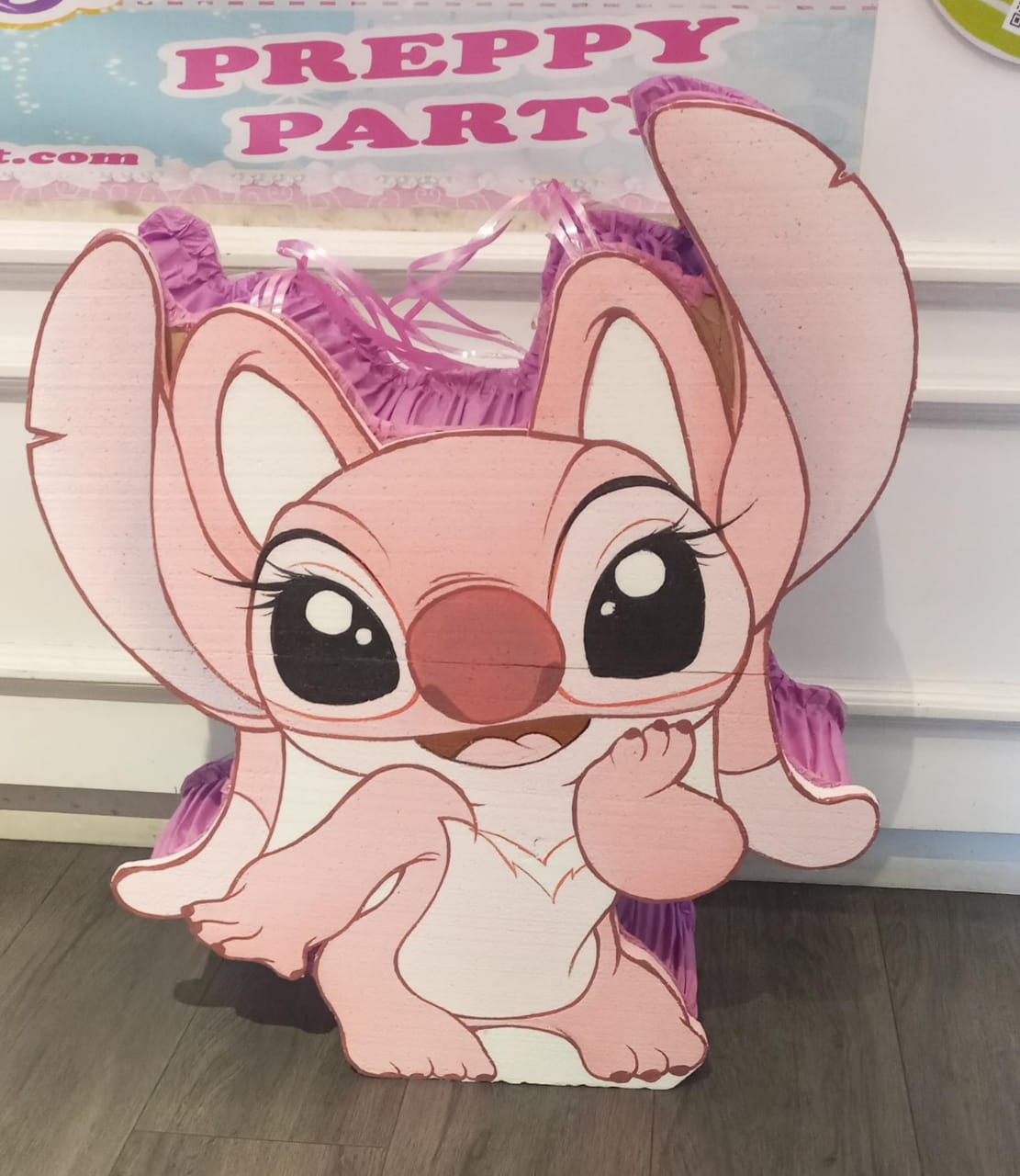 Angel Pinata 2
