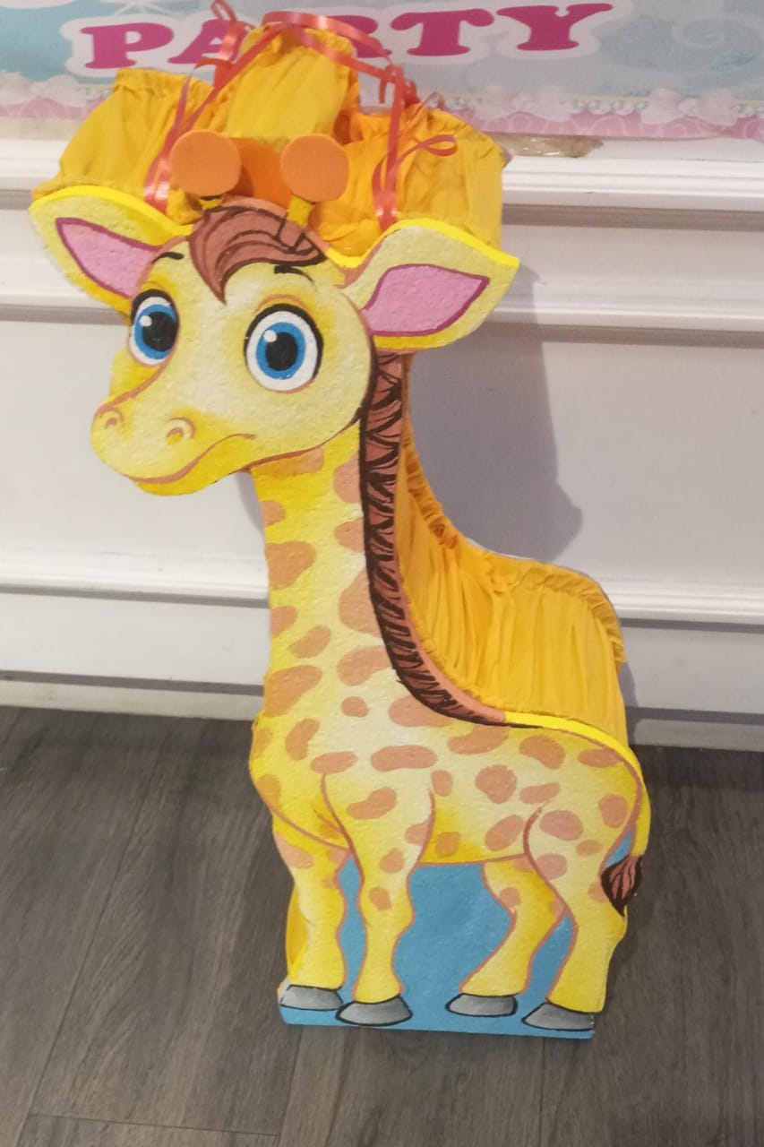 Giraffe Pinata
