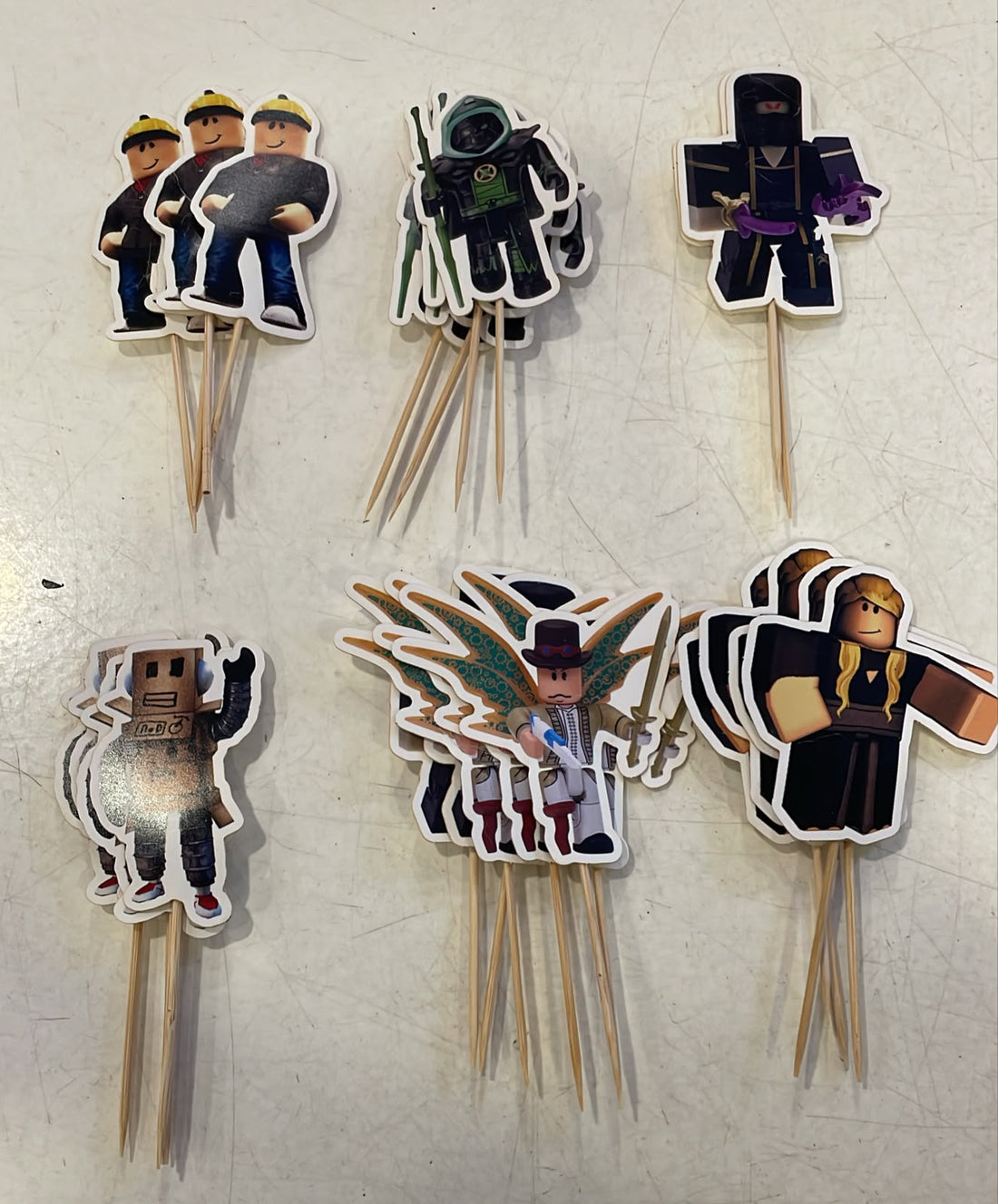 Roblox Cupcake Topper 24pcs