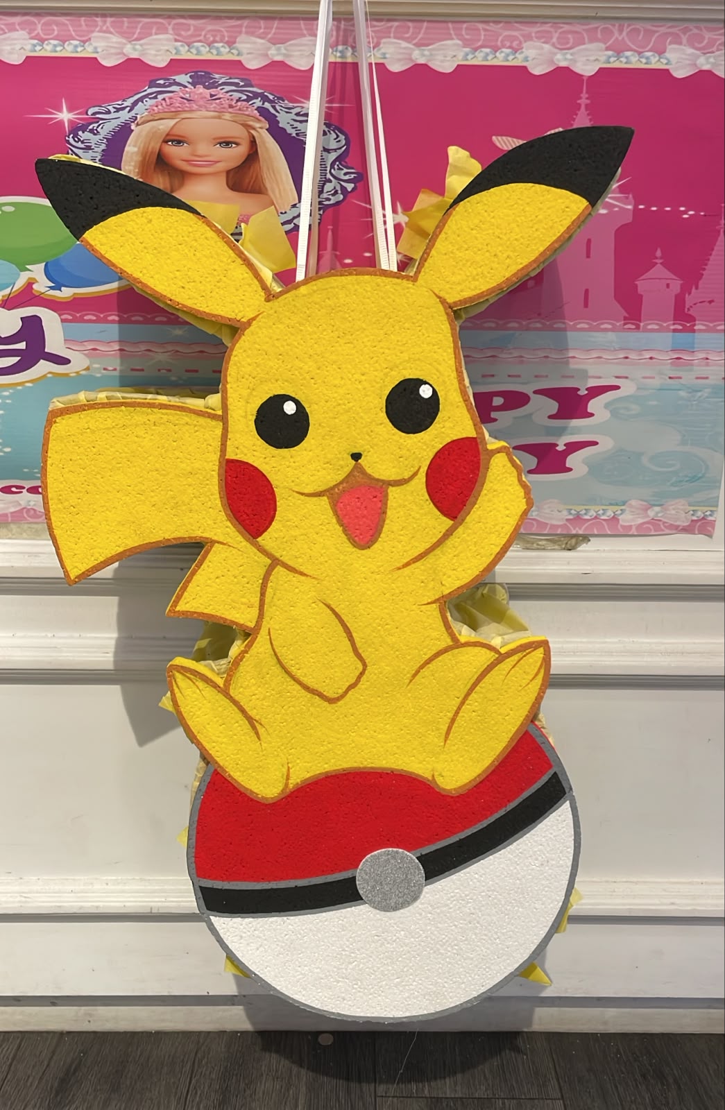 P0kemon Pikachu Pinata