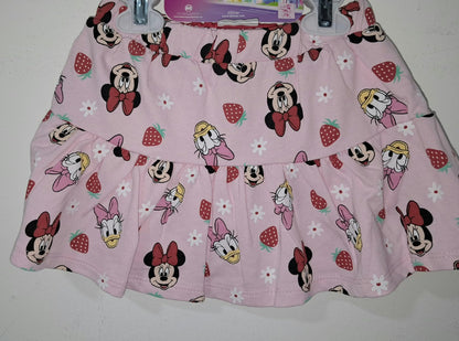 Minnie and Daisy 