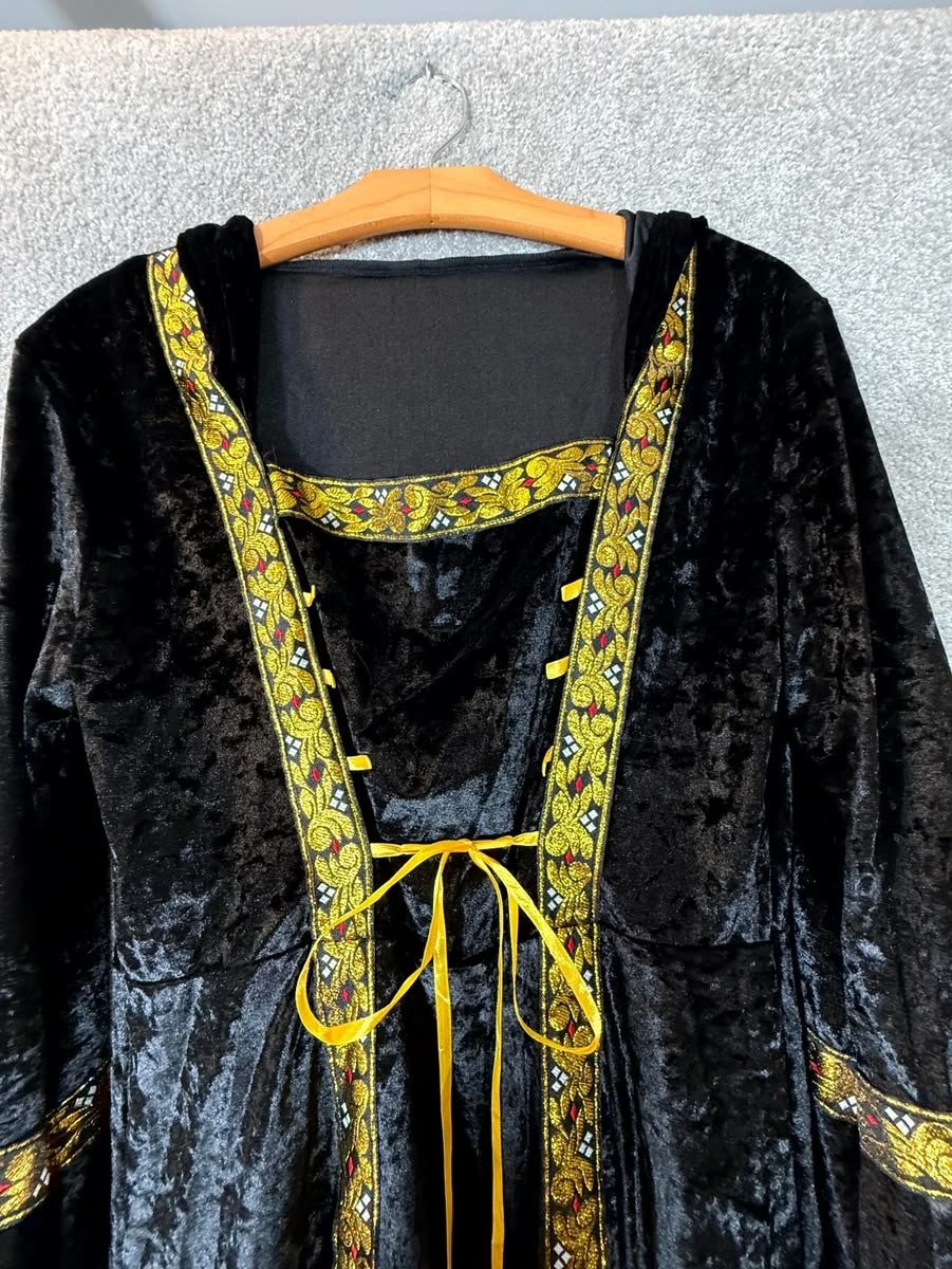 Velvet Medieval Dress Floor Length Gothic Steampunk Skirt Renaissance Victorian Halloween Costumes Ball Gown
