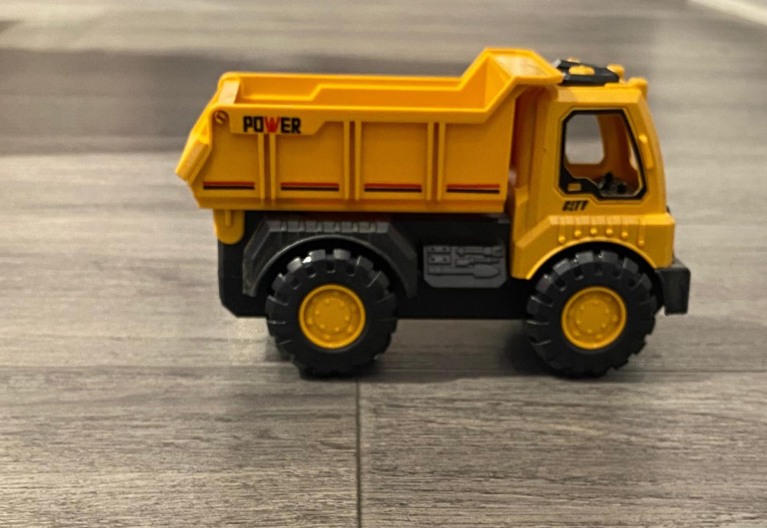 Construction toy truck