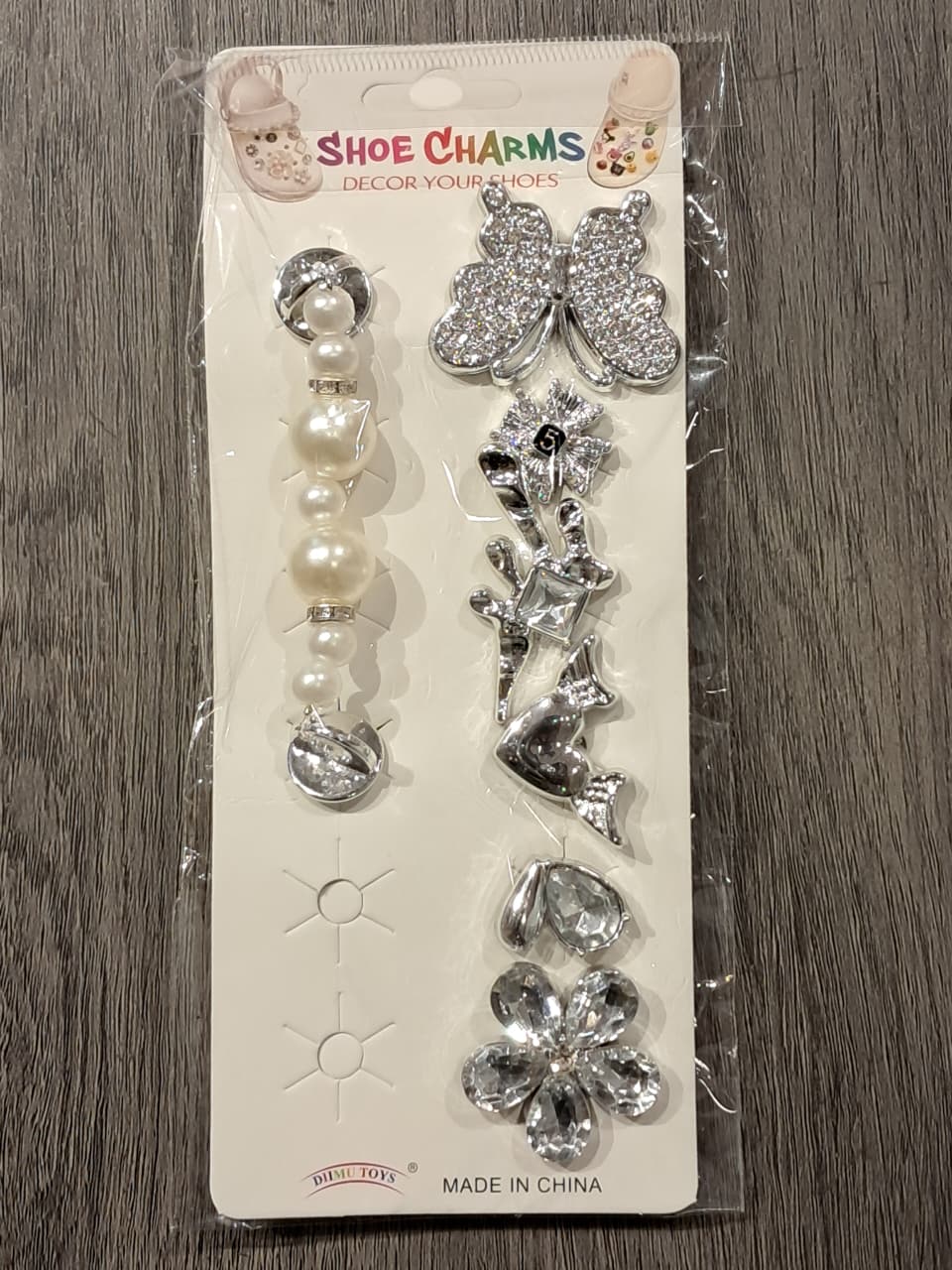 Silver Pearls Stylish Decorative Croc Charm Set (7PCS)