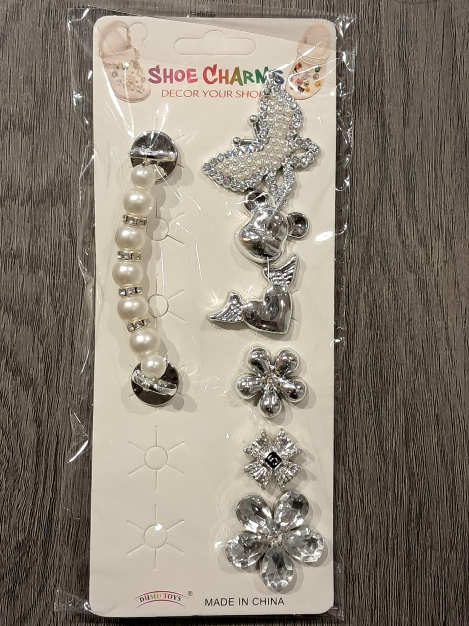 Silver Pearls Stylish Decorative Croc Charm Set (7PCS)