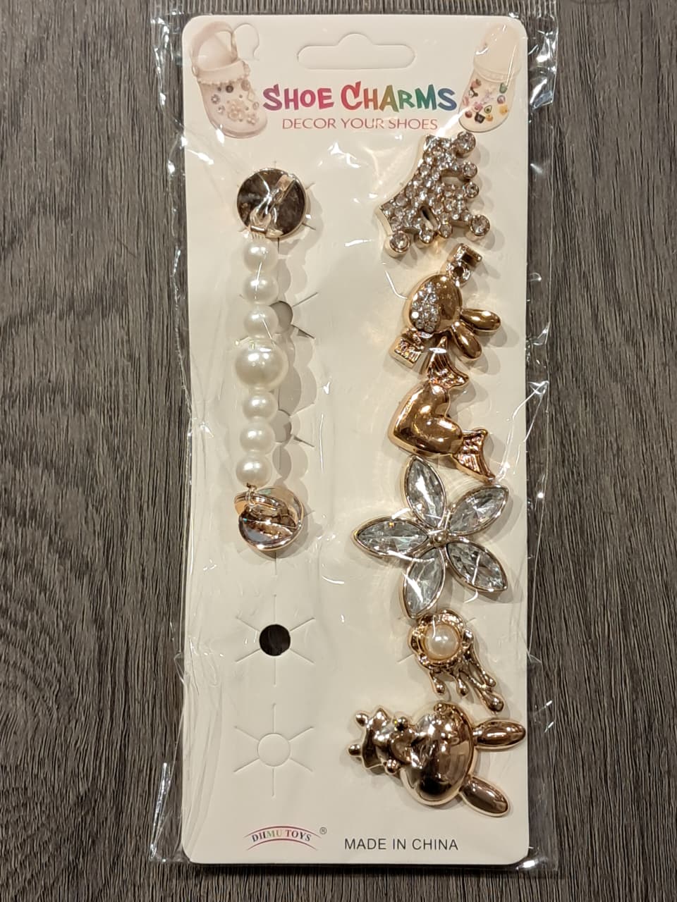 Gold Pearls Stylish Decorative Croc Charm Set (7PCS)